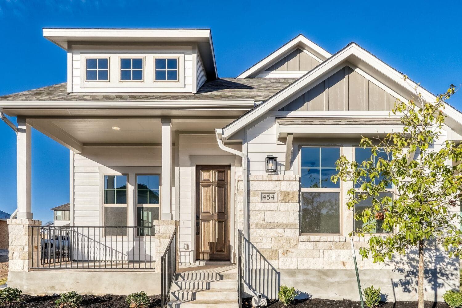 454 Burlington Dr