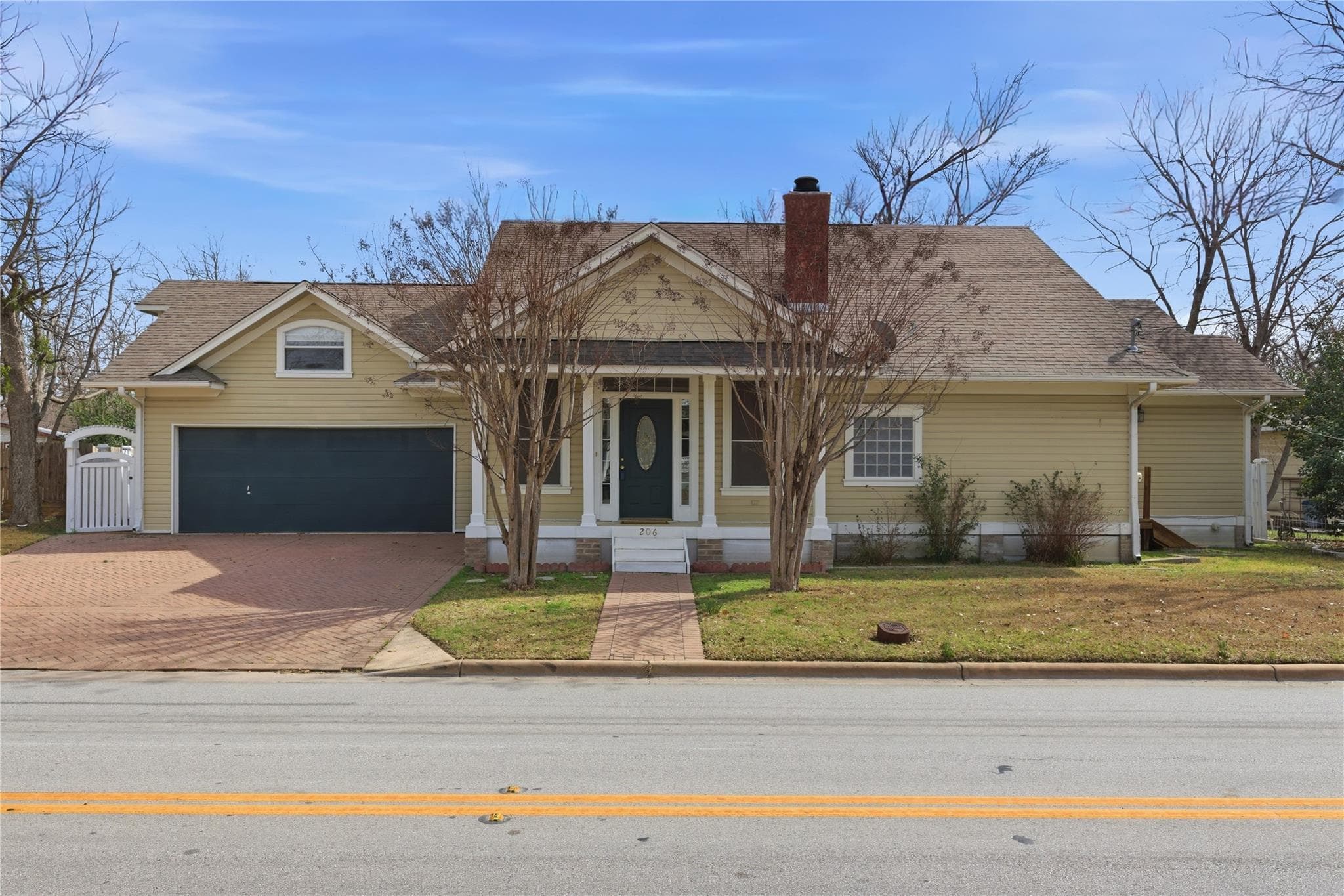206 N Fm 1660 None