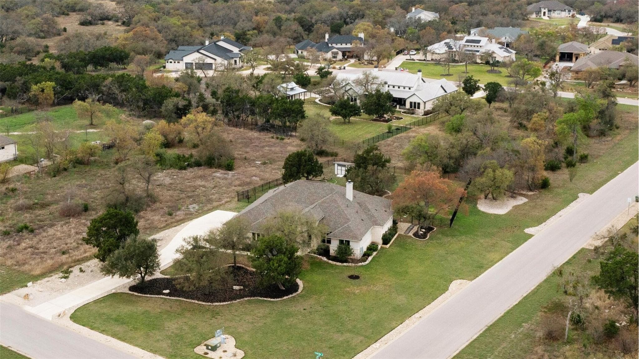 2201 Live Oak Rd