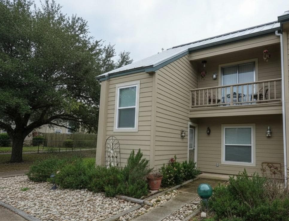 19 Marina Cir