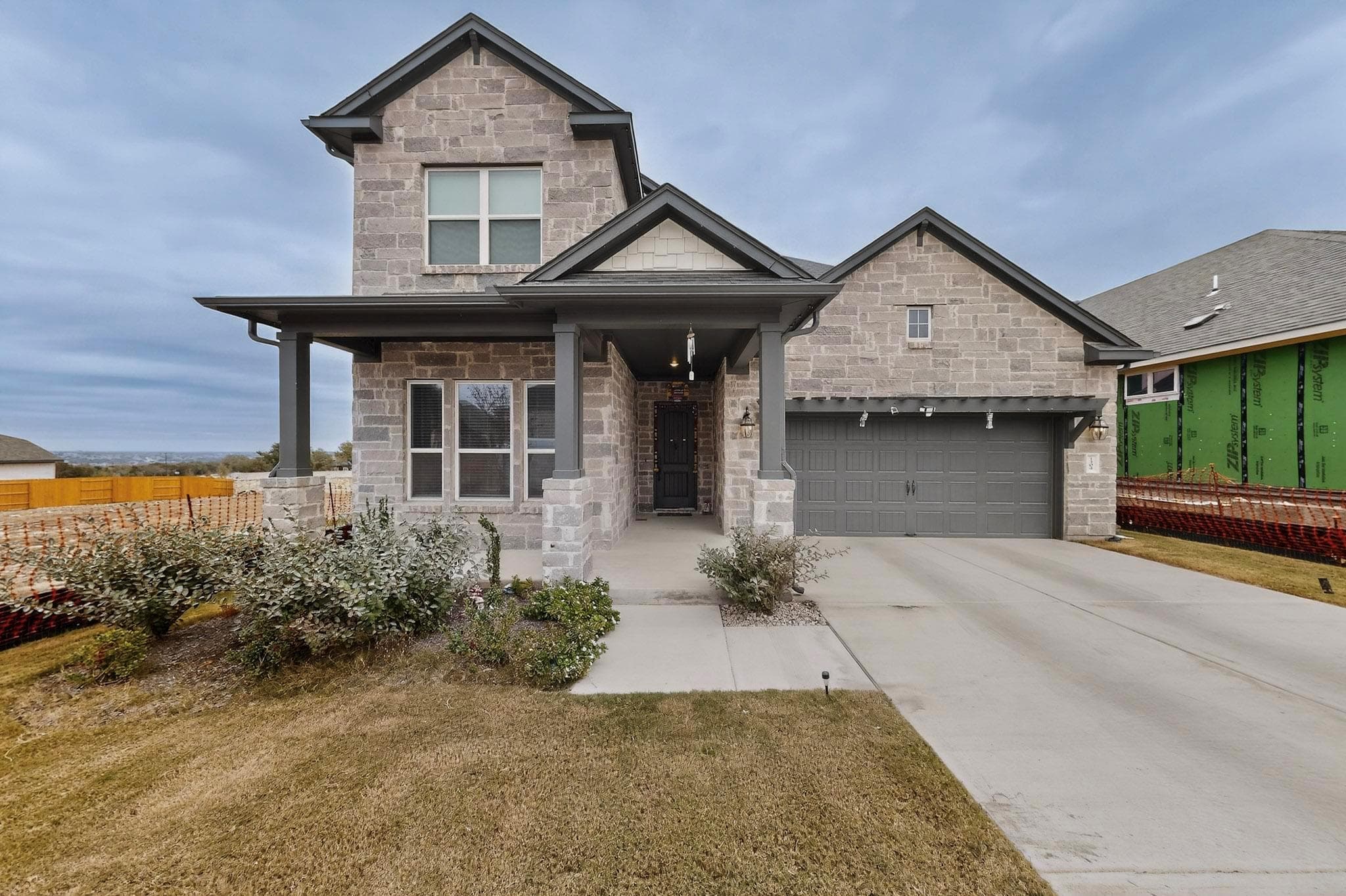 1304 Snowdrop Dr