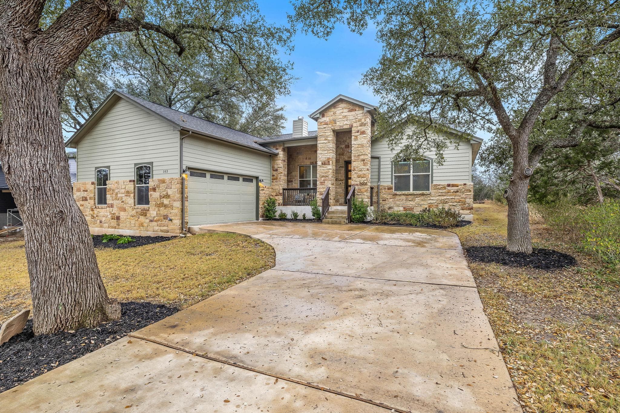 103 Kendall Dr