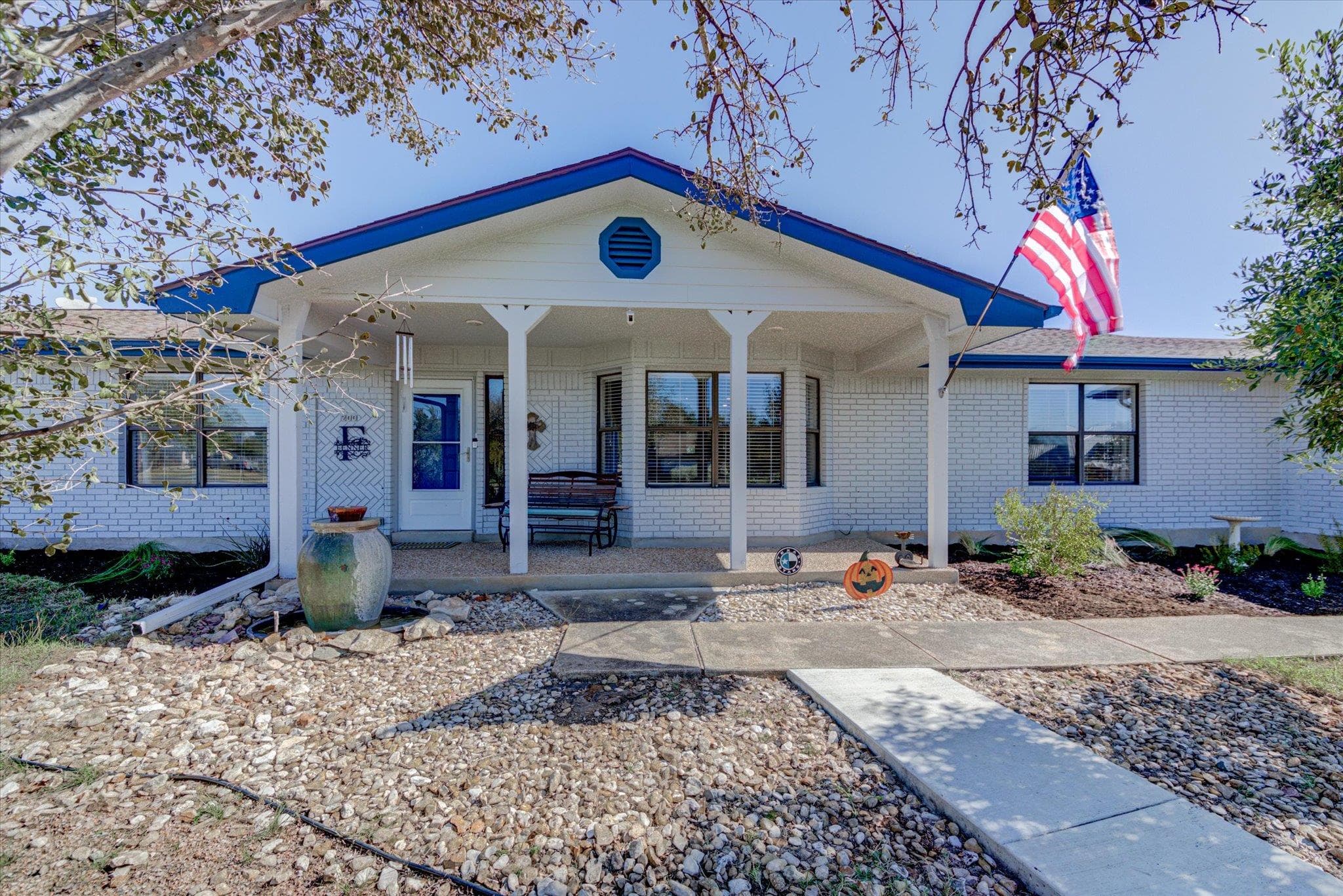 200 Harbor Cir Cir