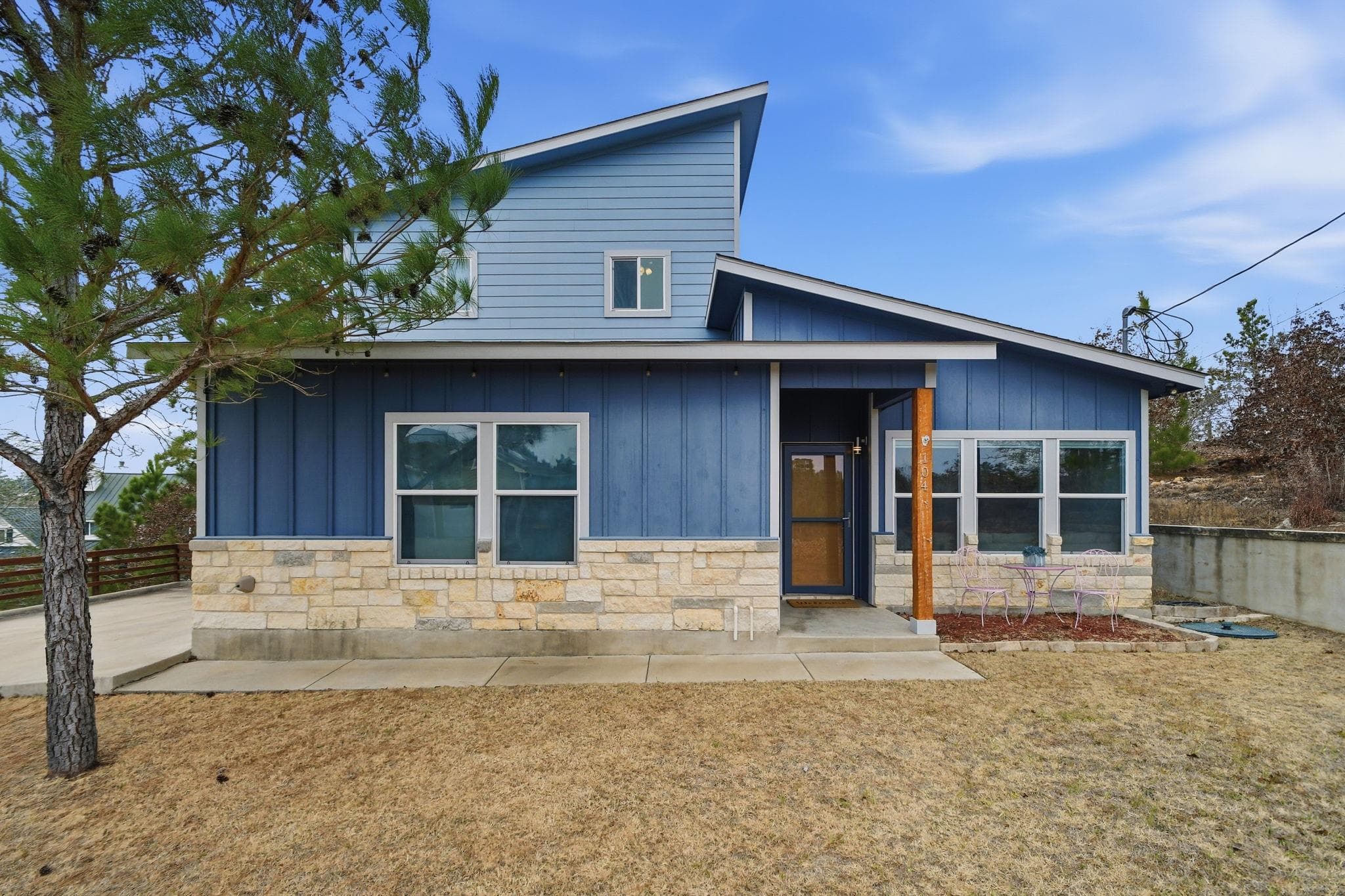 104 Kahalulu Dr