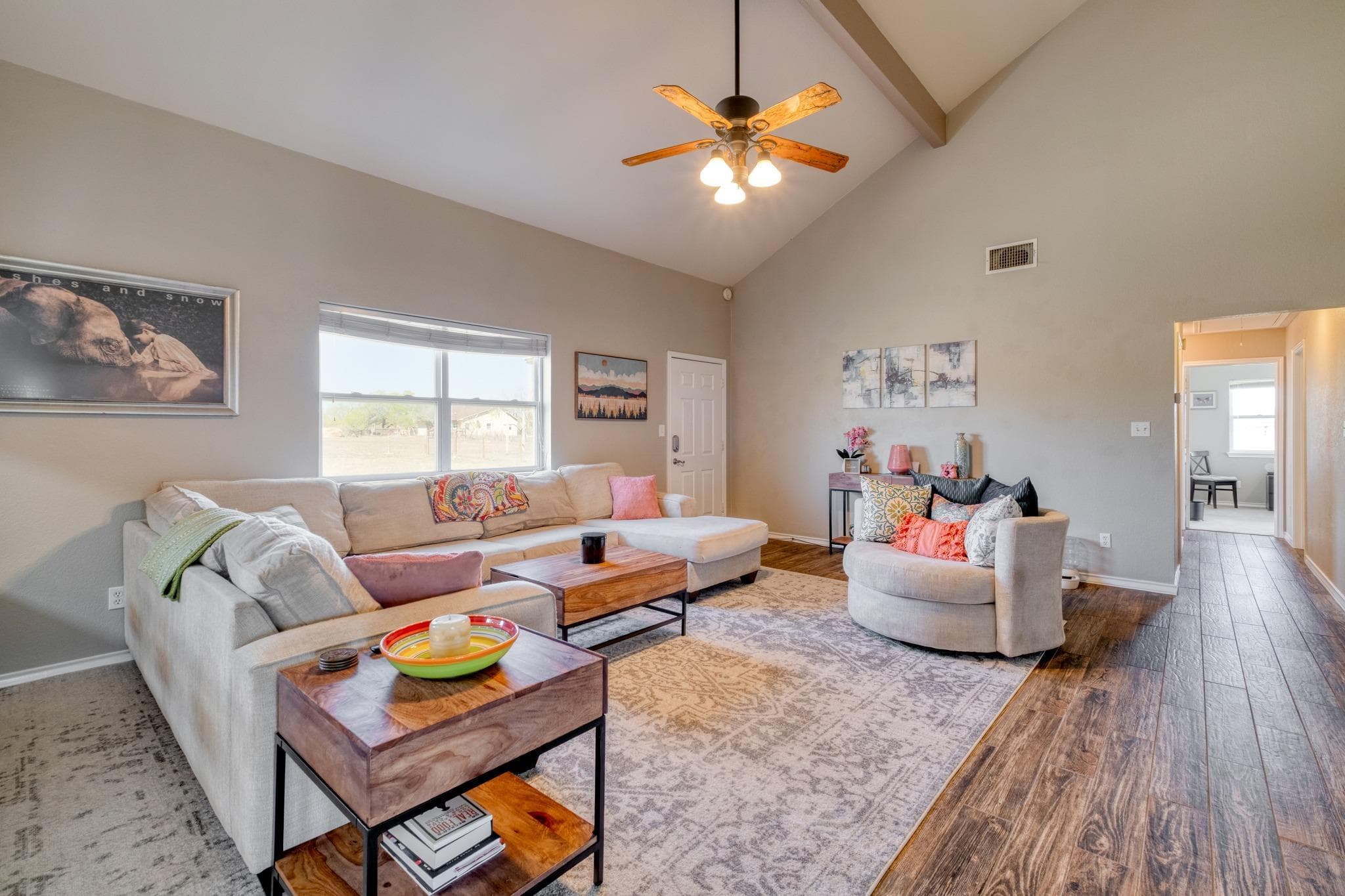 154 Three Oaks Ln