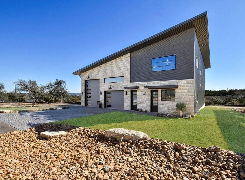 1301 O REILLY Dr