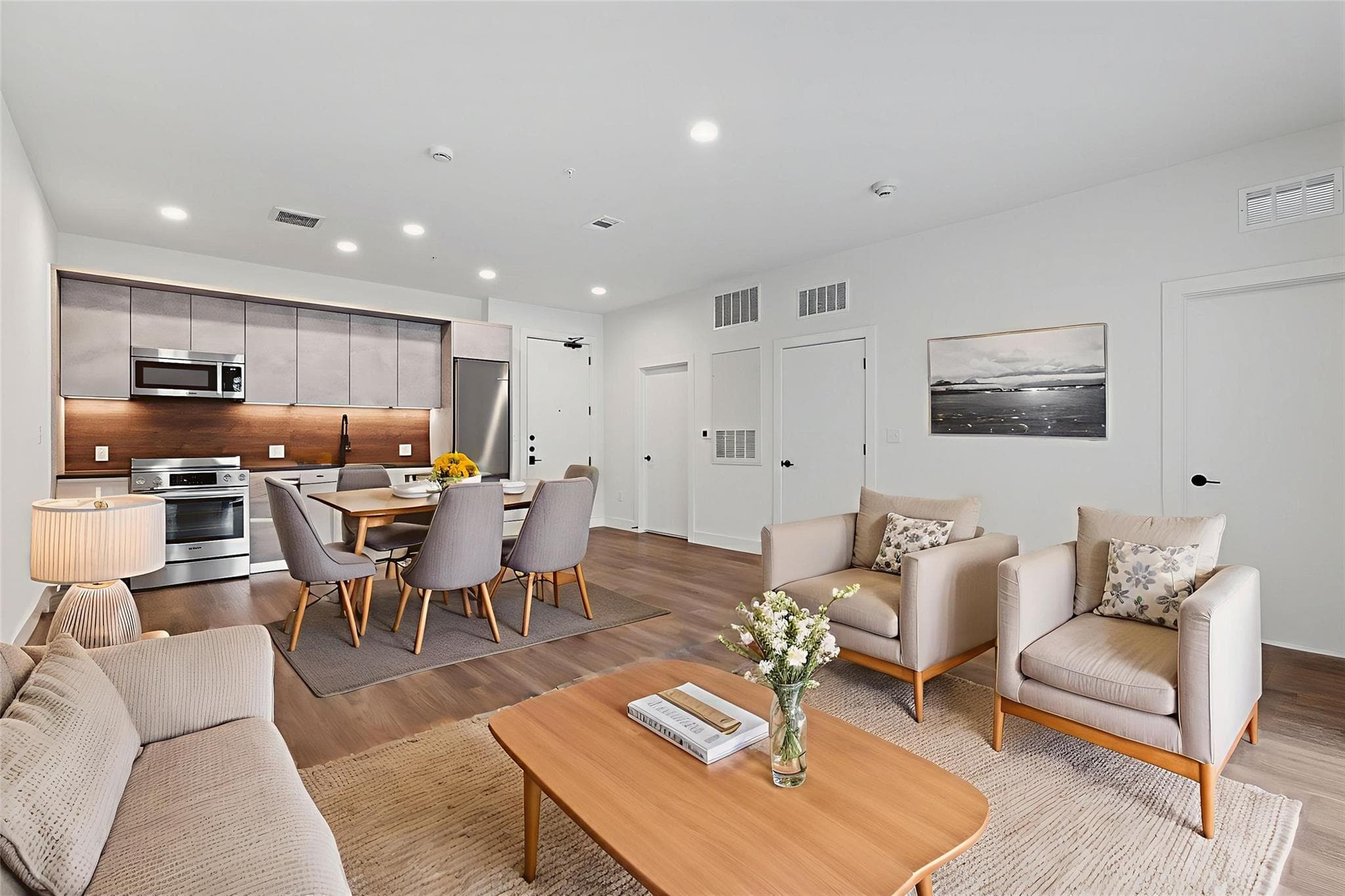 4315 S Congress Ave #202