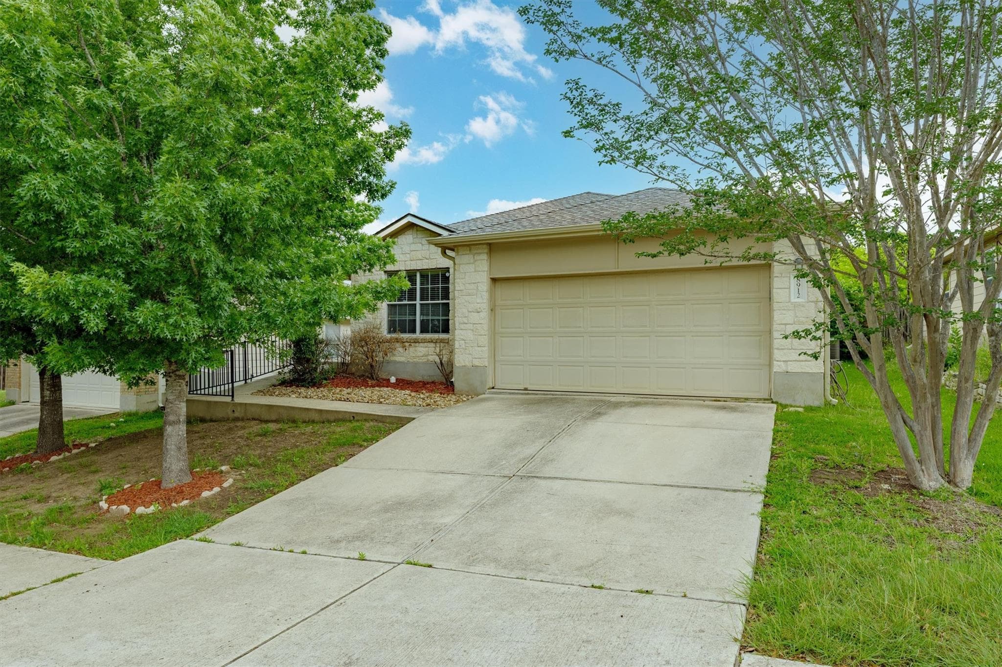 8912 China Rose Dr