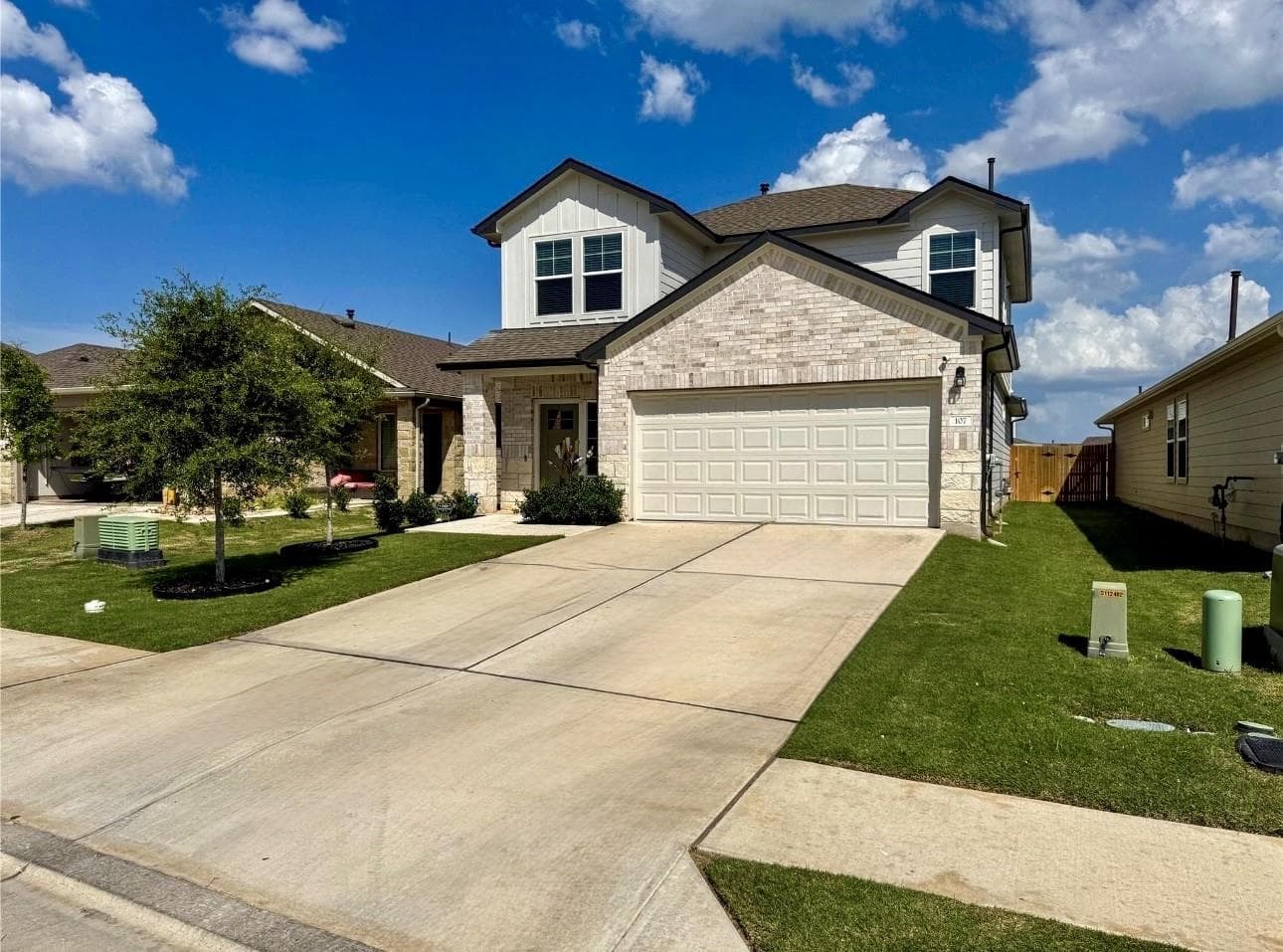 107 Hamilton Pool Ln