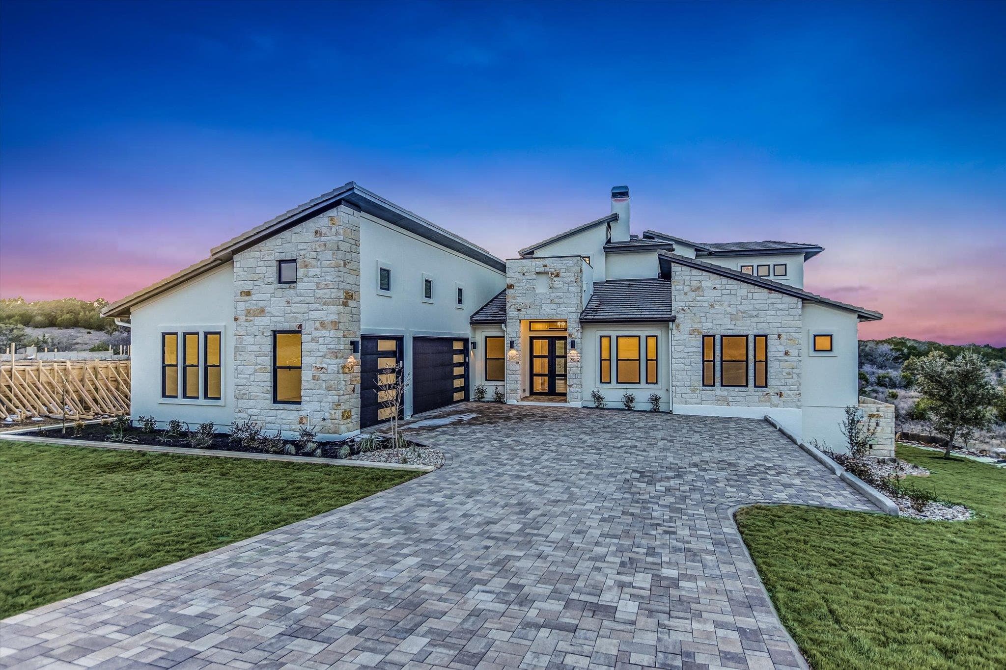 104 Nattie Woods Dr