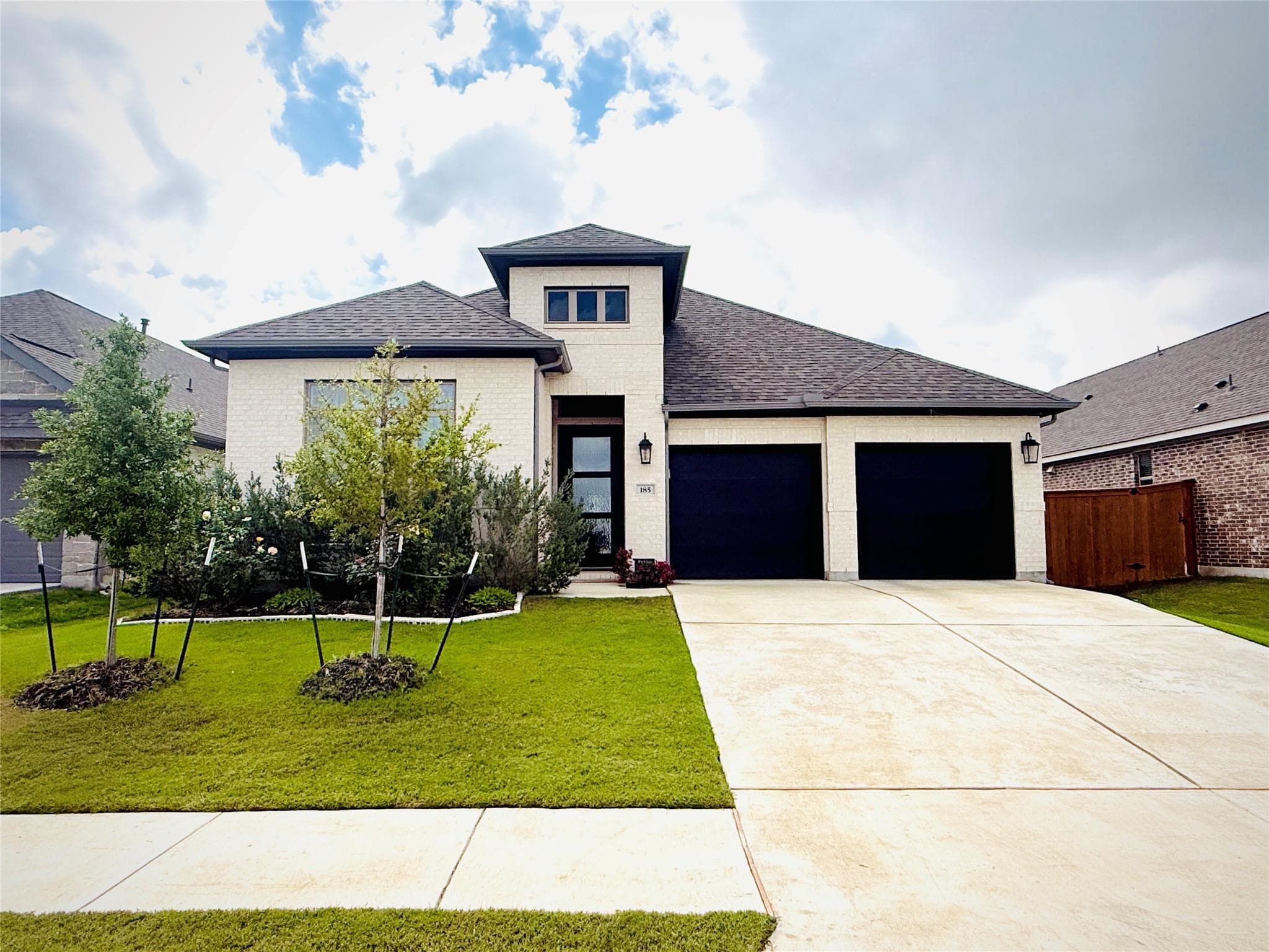 185 King Haakon Bay Dr