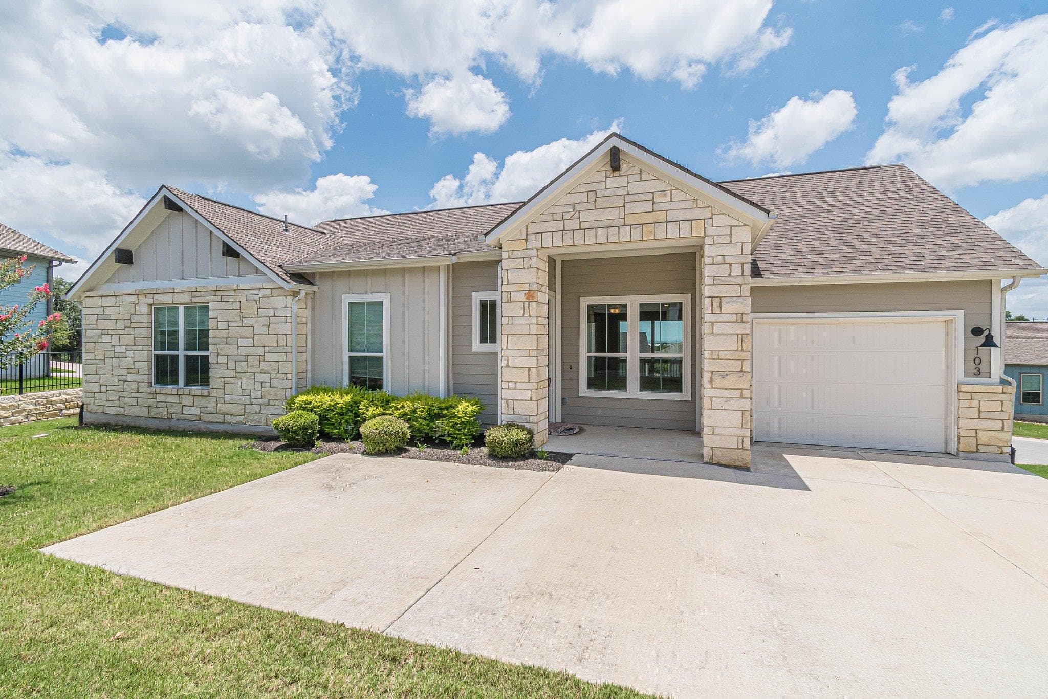 116 Mulligan Dr #103