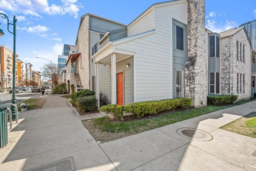 2529 Rio Grande St #7