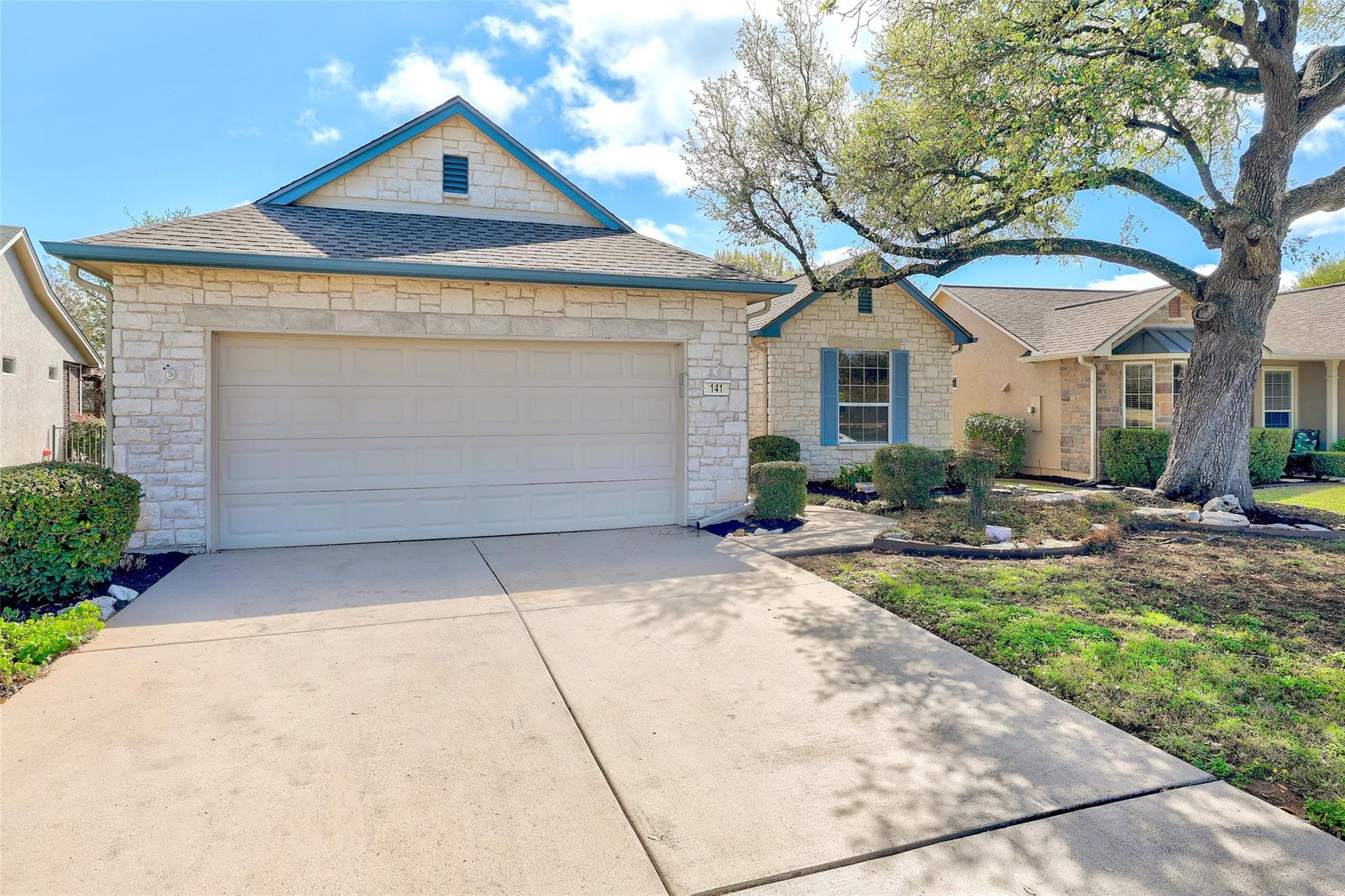 141 Blazing Star Dr