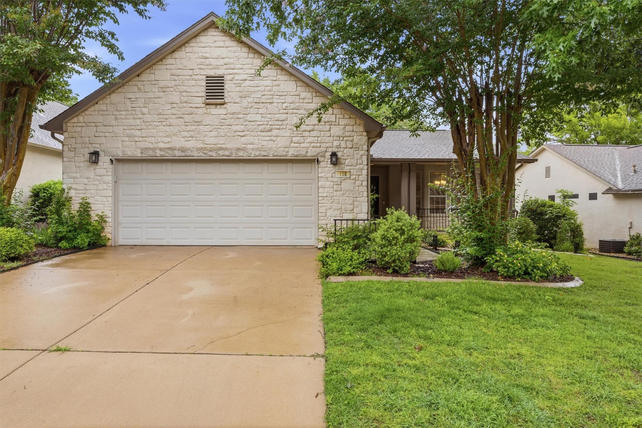 118 Bluebell Dr