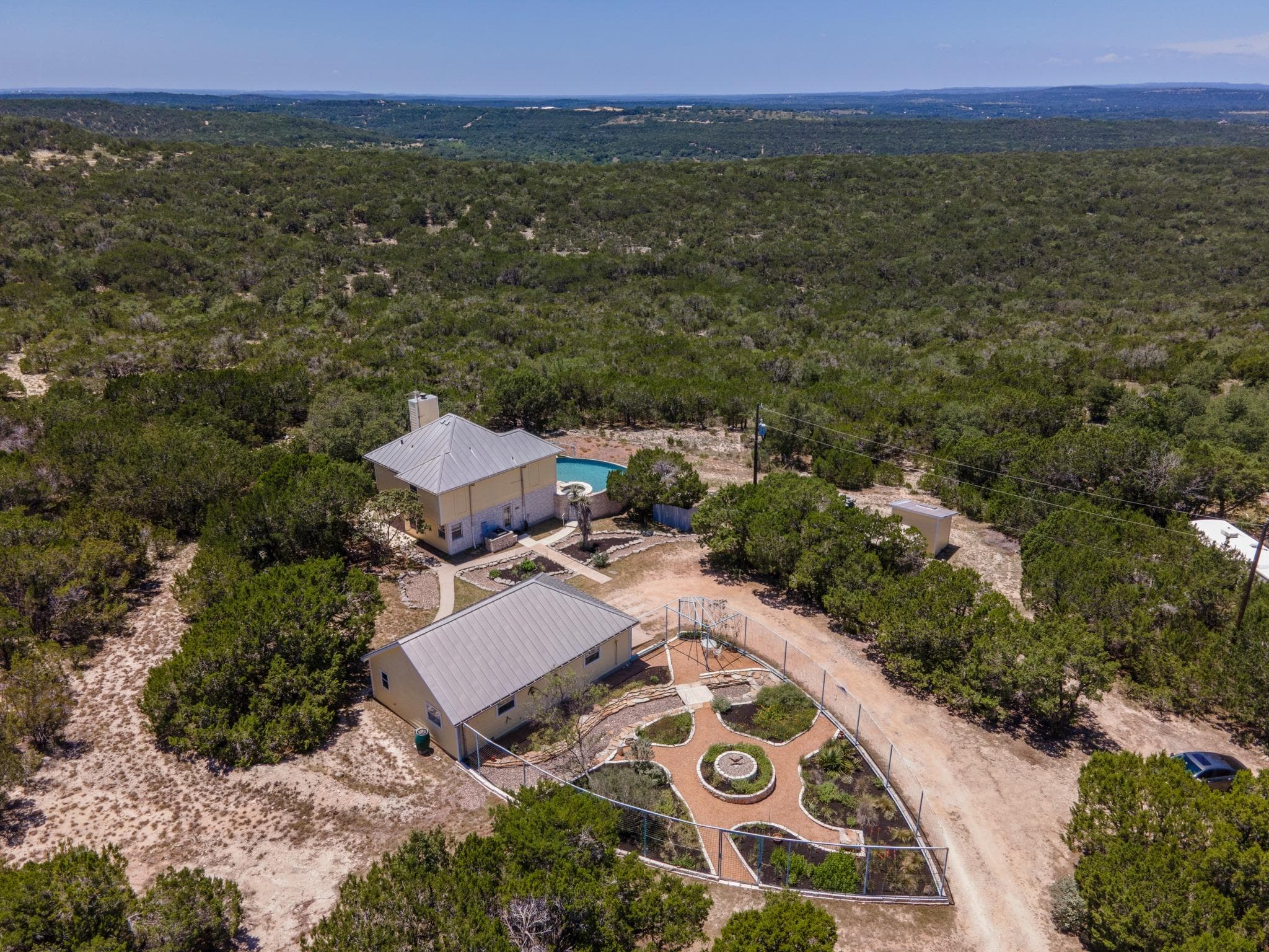 1316 Overland Stage Rd