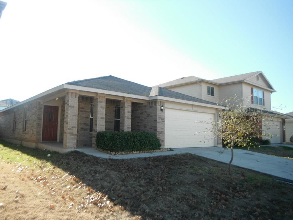 1501 Anise Dr