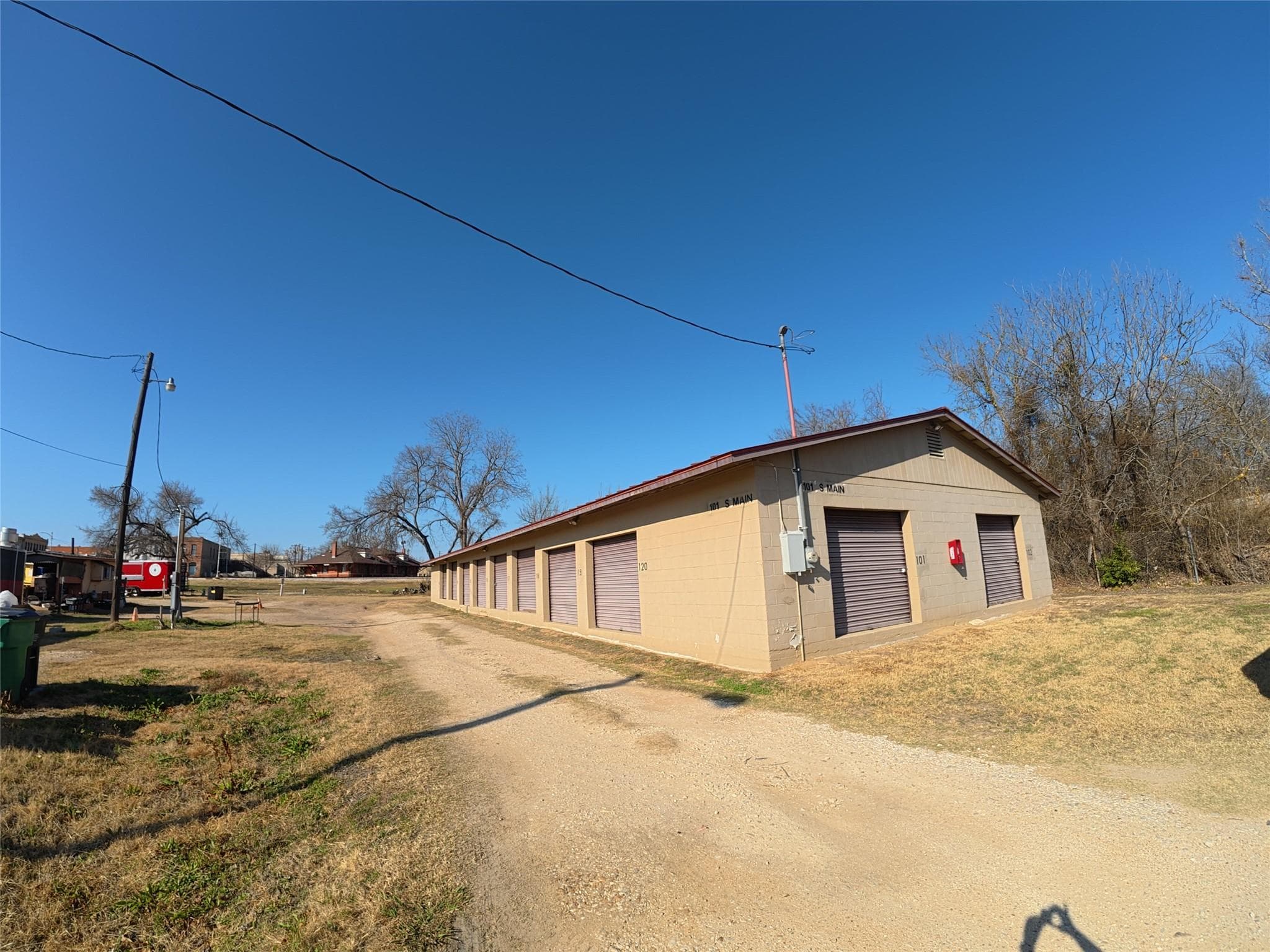 101 & 309 S Main St #A