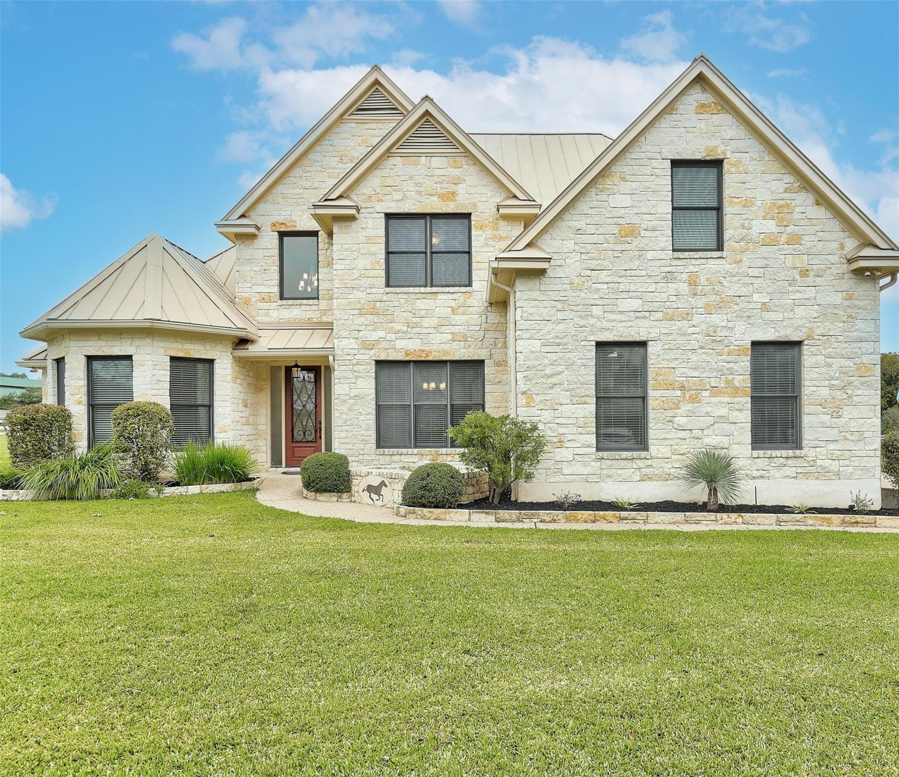 101 Mallet Ct