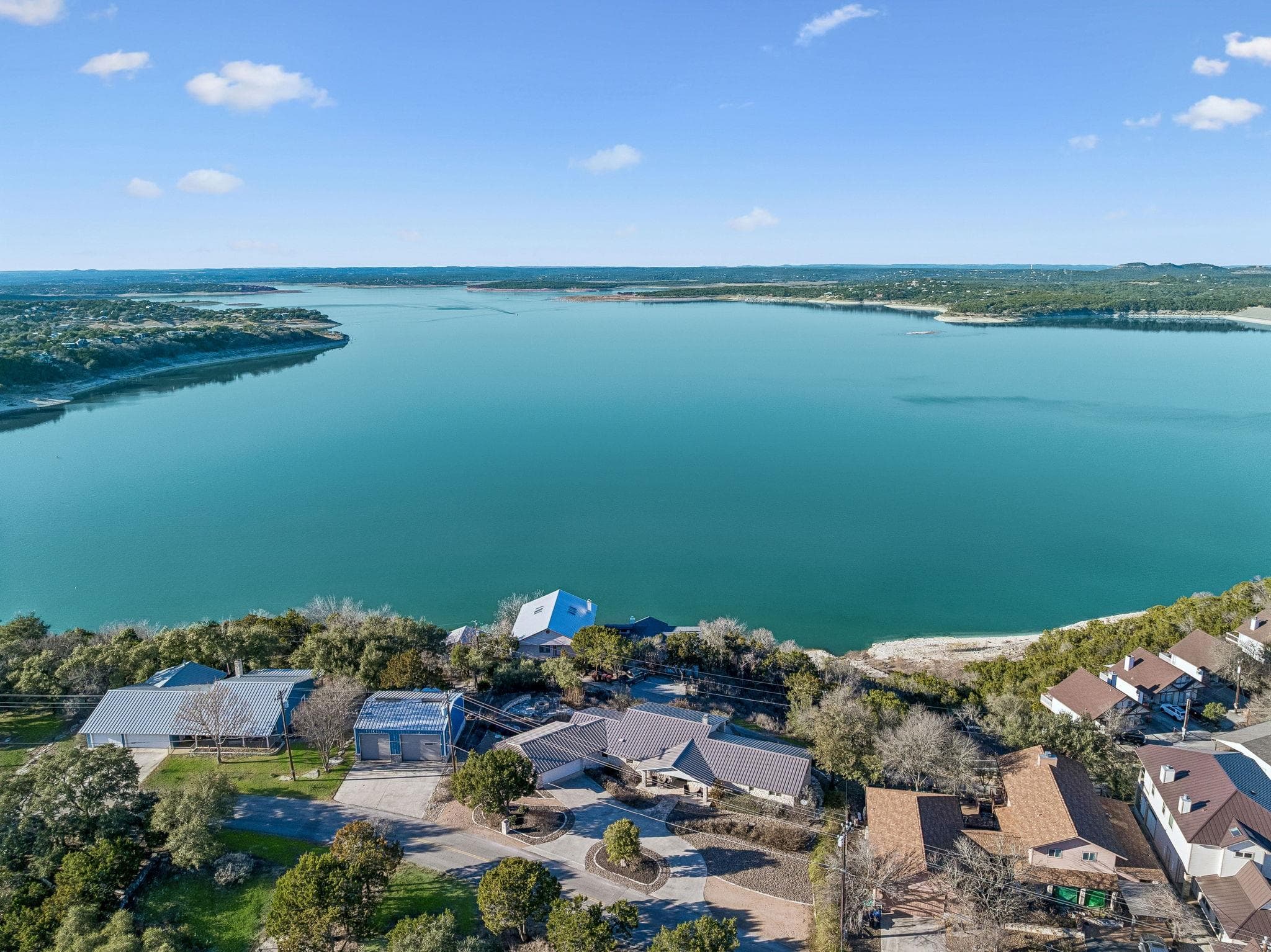 1335 Larson Dr