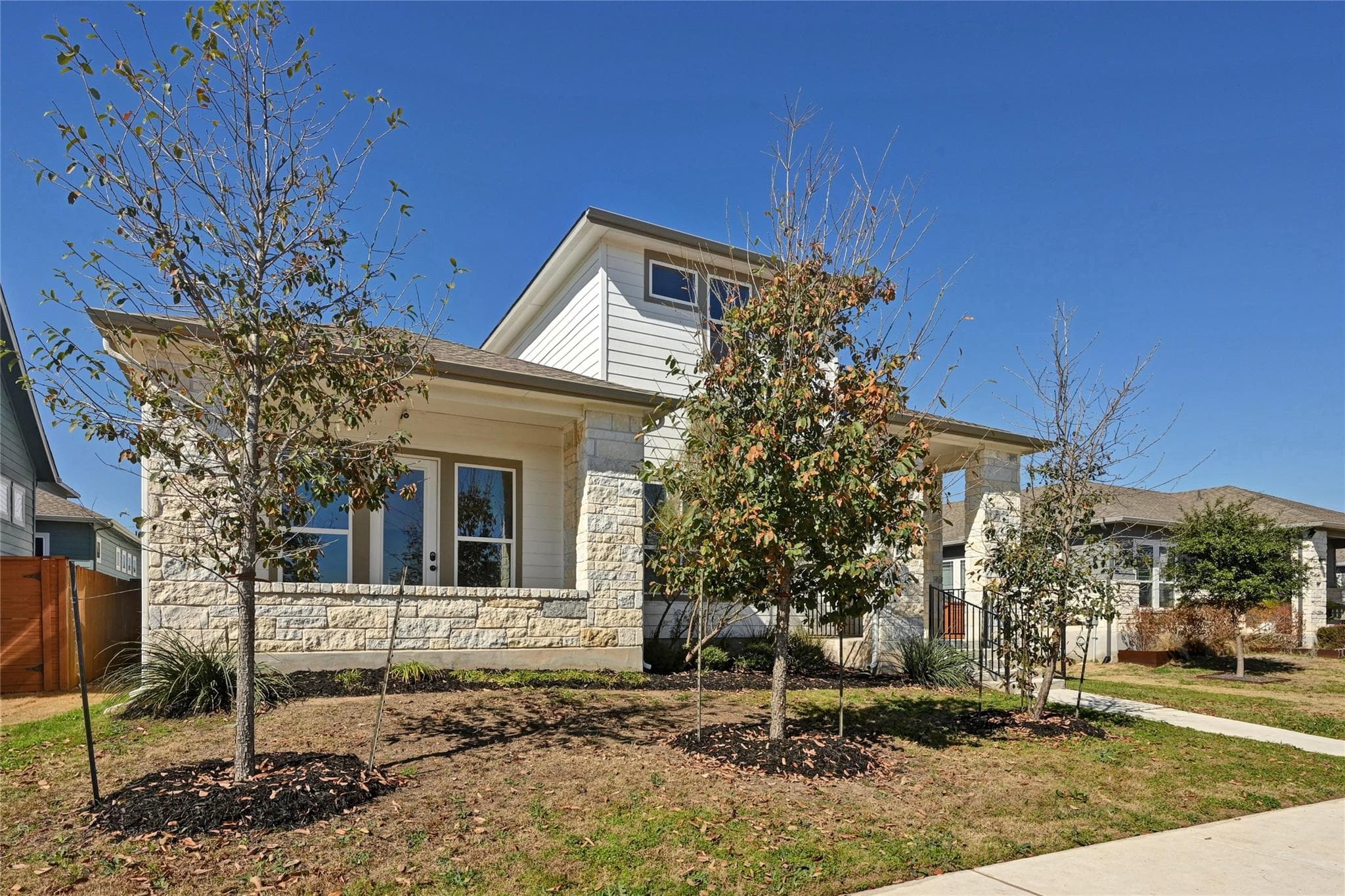 8612 Apogee Blvd