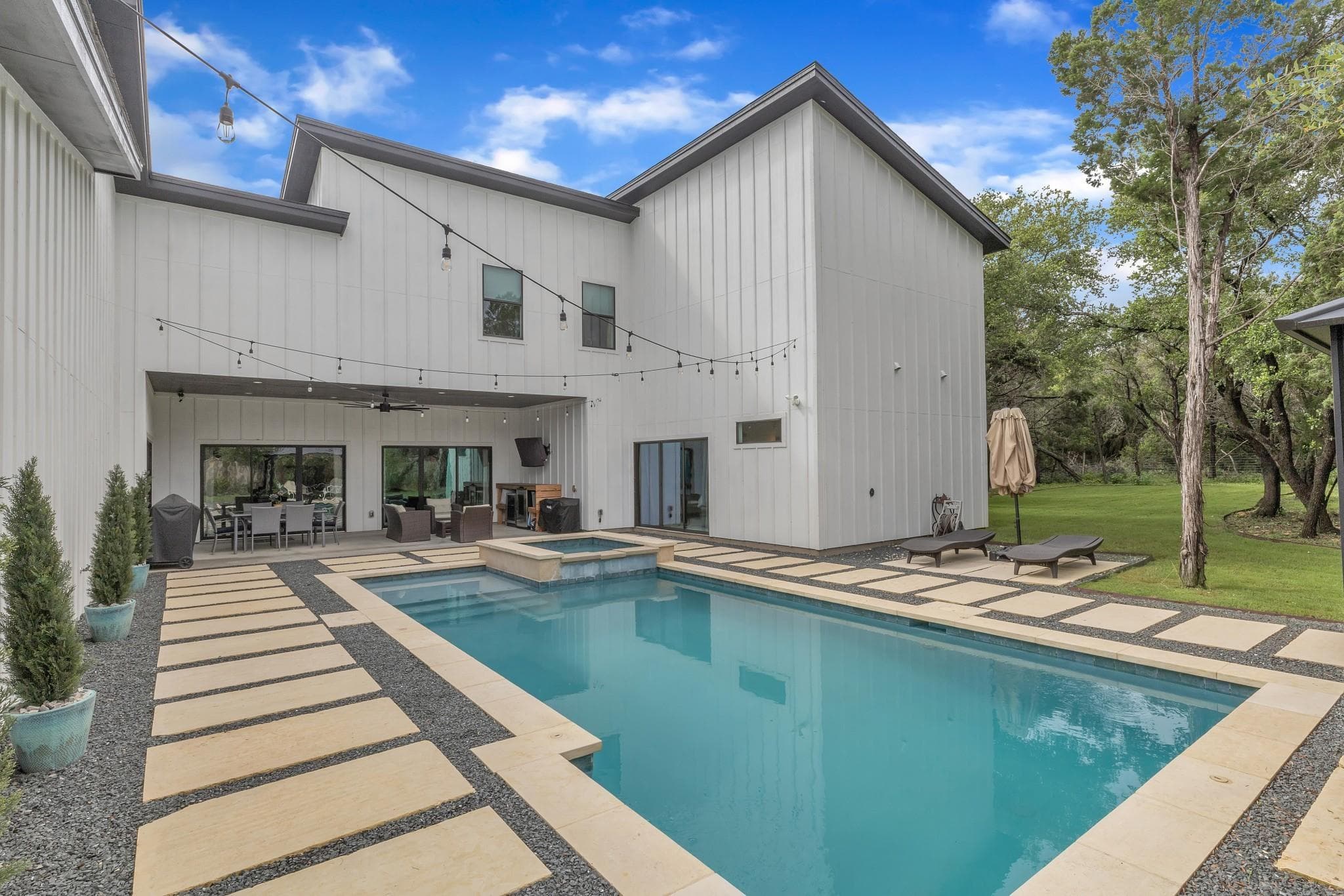 16001 Pool Canyon Rd