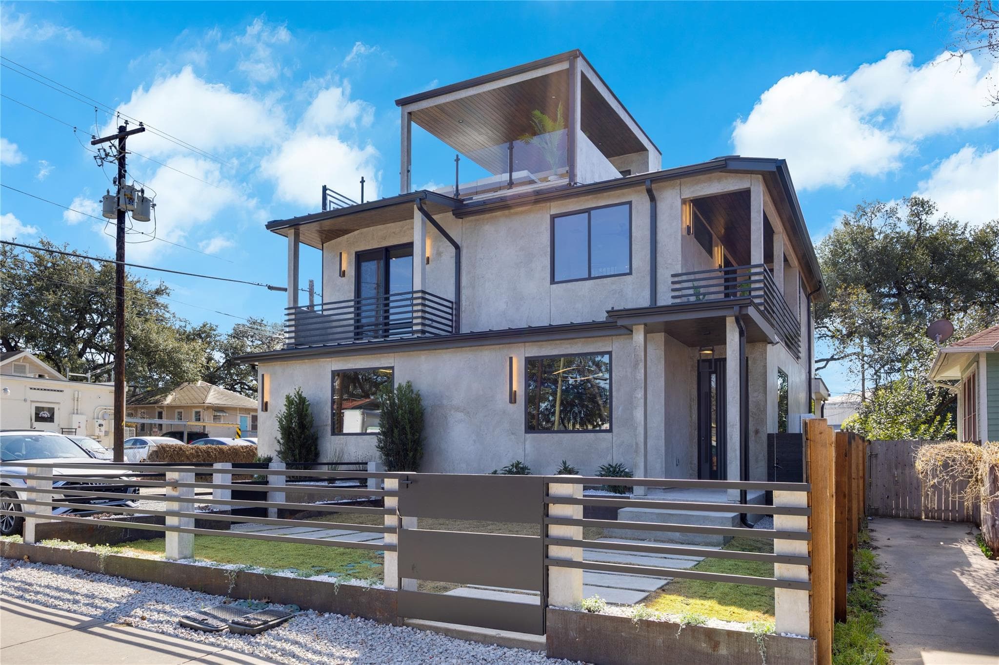 107 W Johanna St #A