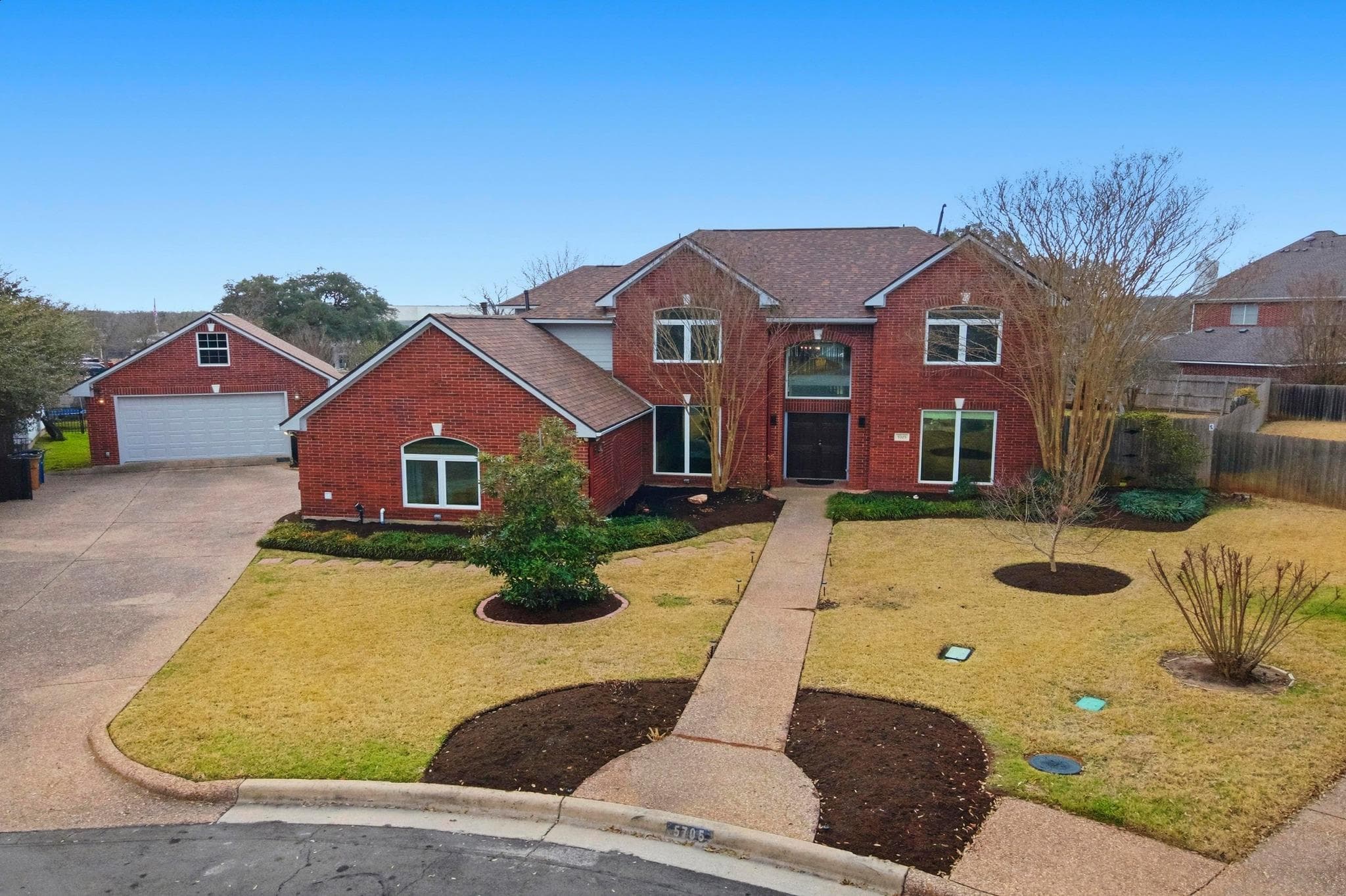 5705 Ballenton Ct