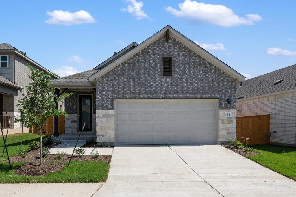 121 Knockout Rose Dr