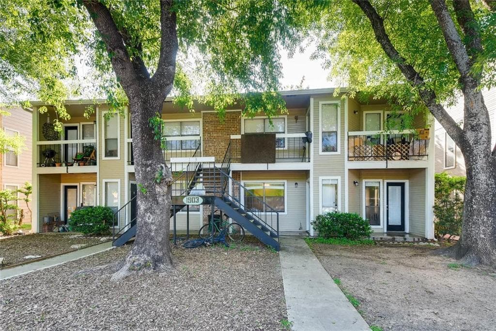 1903 W Loop None #D