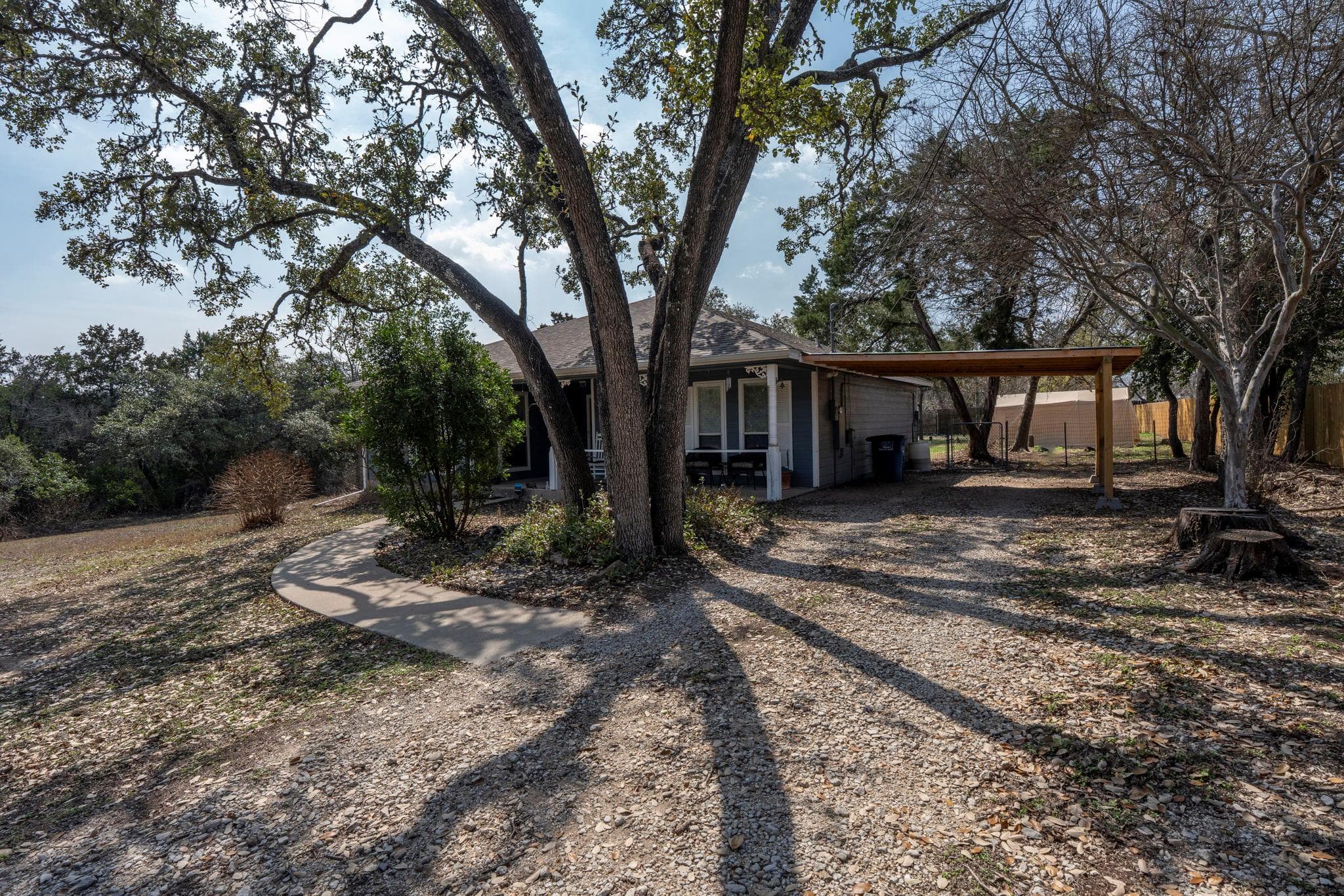 215 Harmons Way