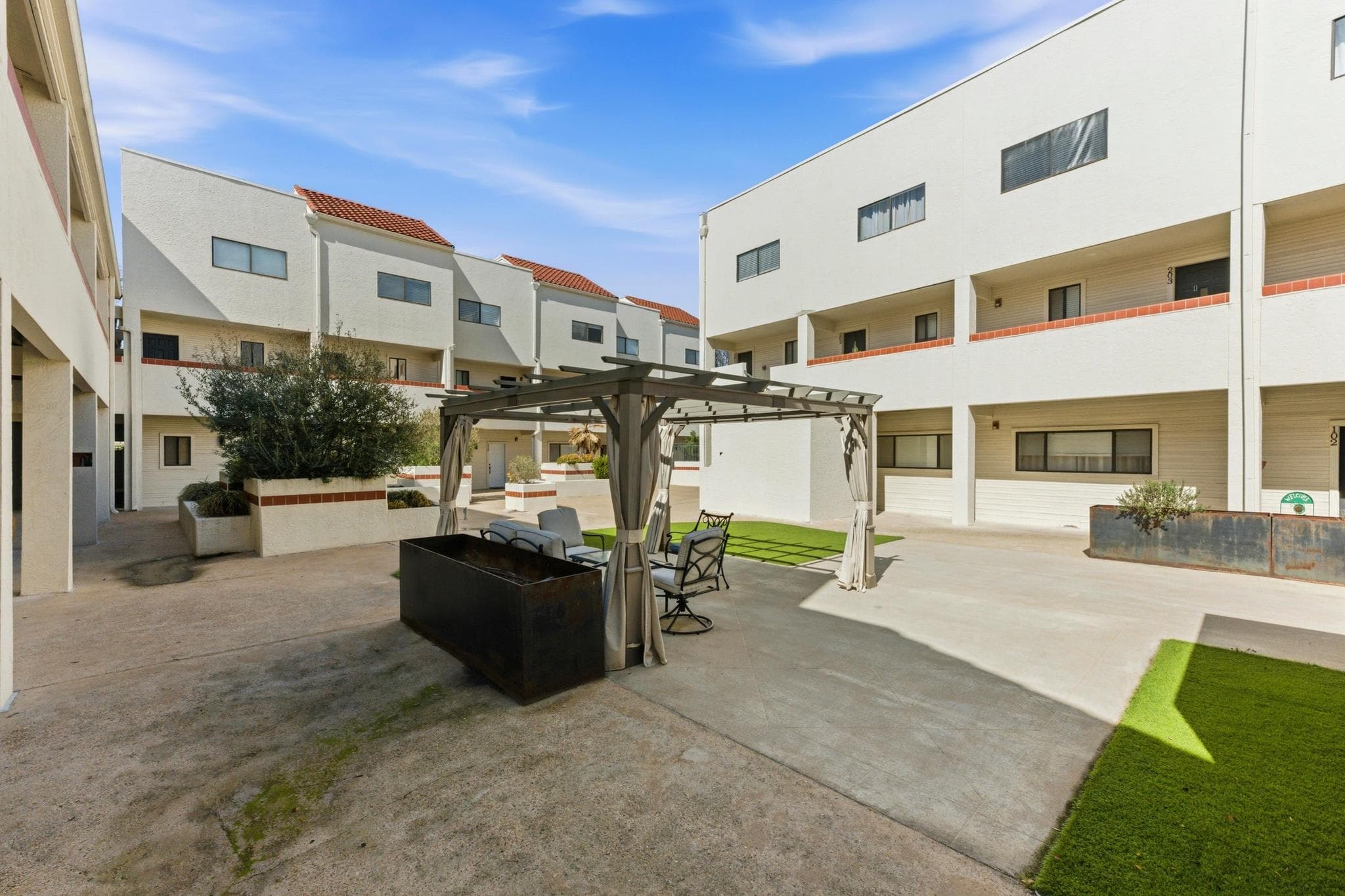 2605 Enfield Rd #218