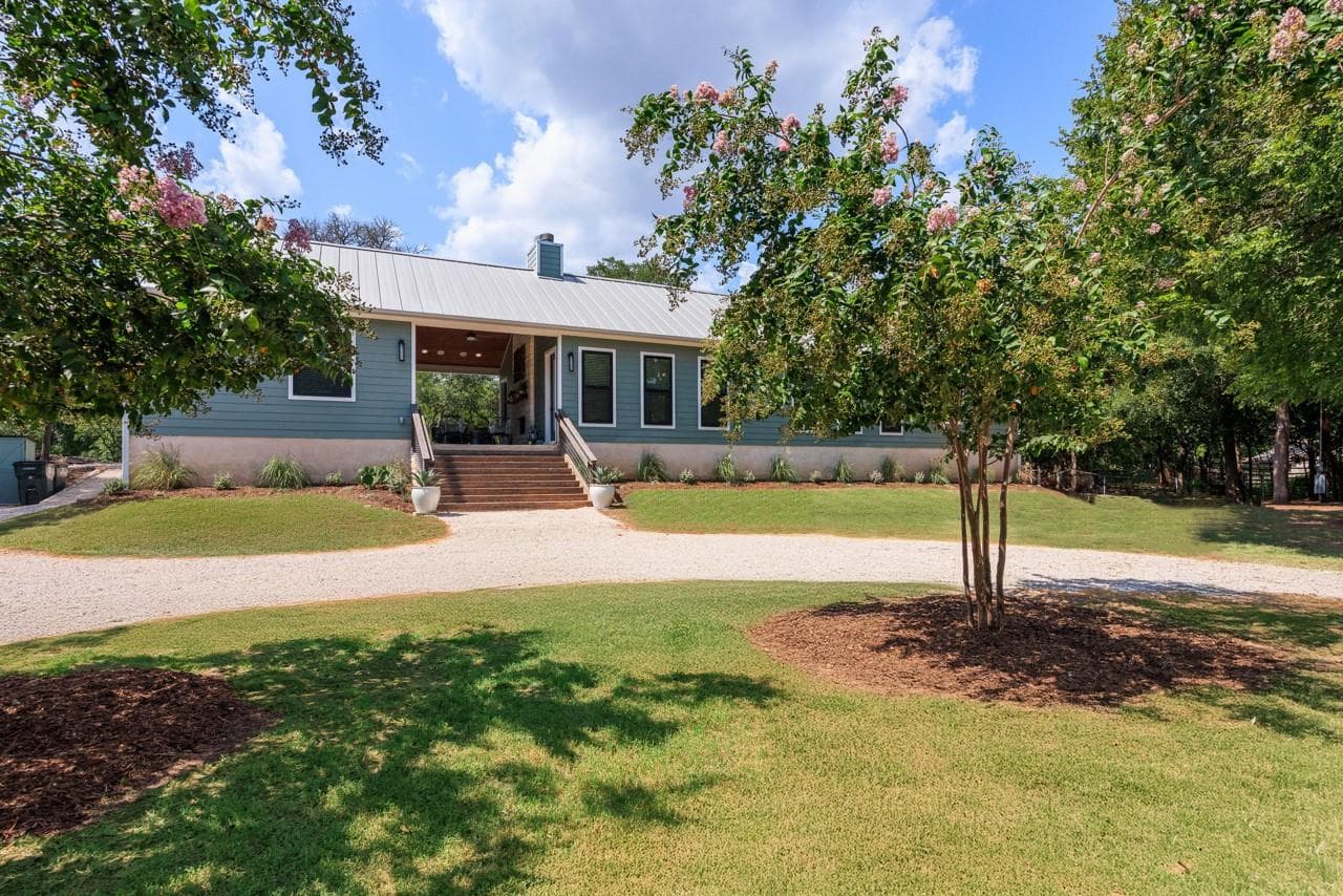 104 River Road Cir