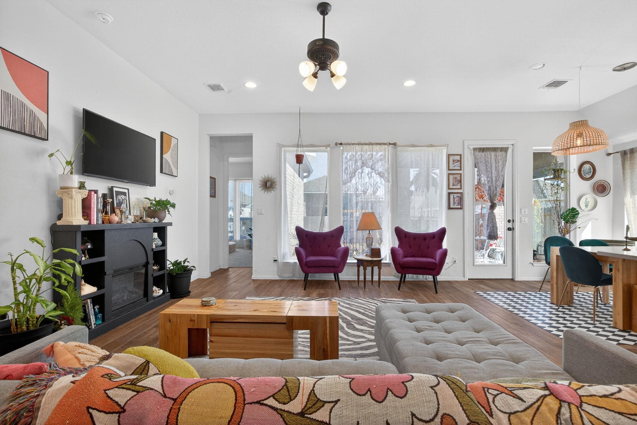 312 Jefferson Dr