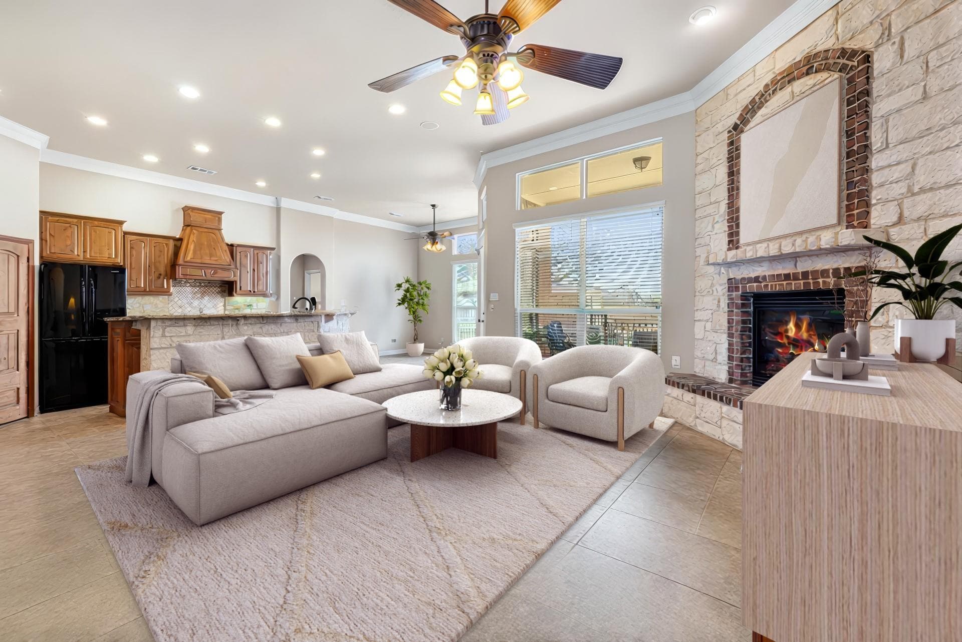 1735 Alta Vista Loop