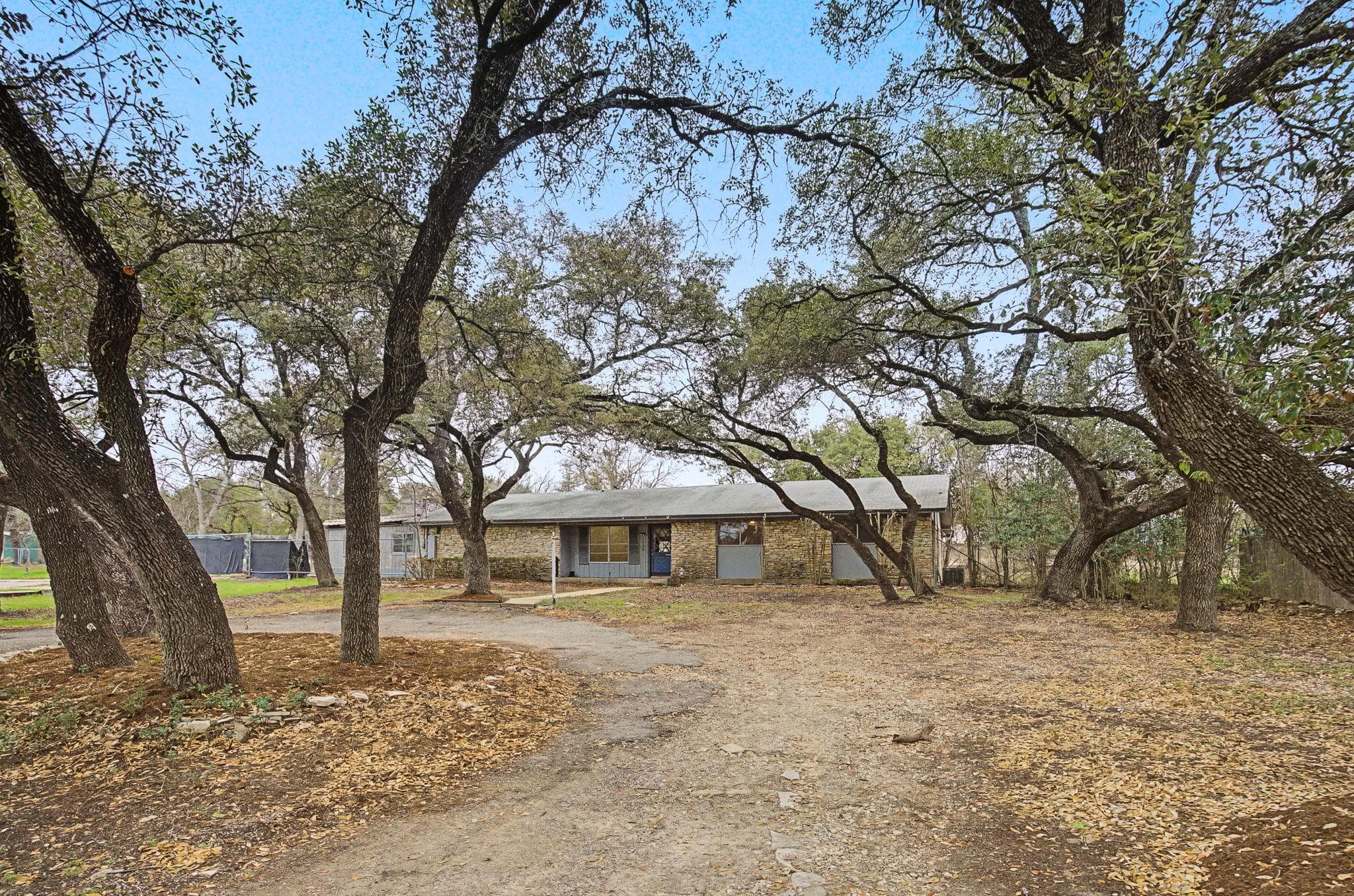 7900 HUDSON Loop