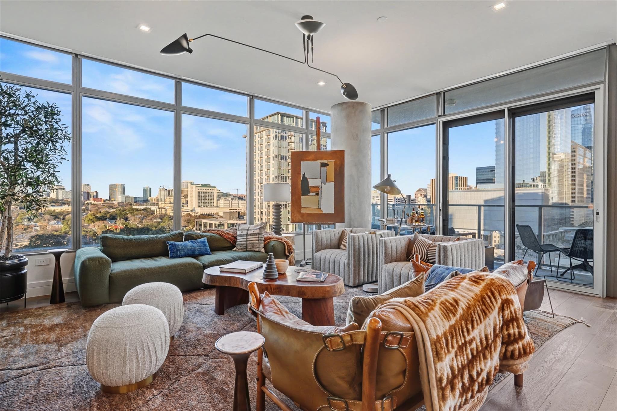 501 West Ave #1207