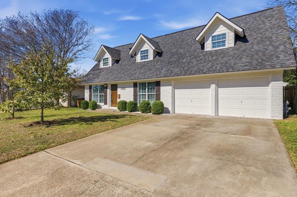8100 Stillwood Ln