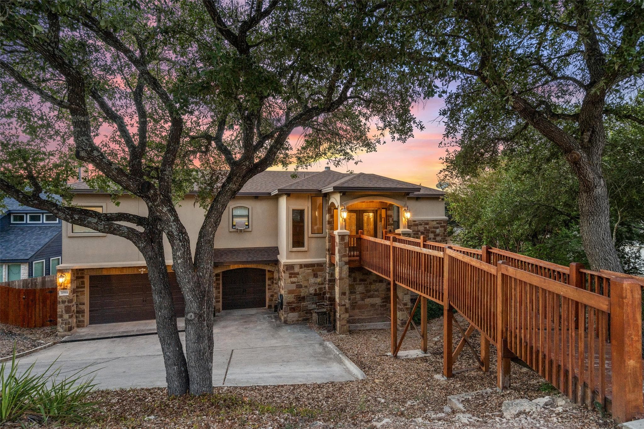 20914 High Dr