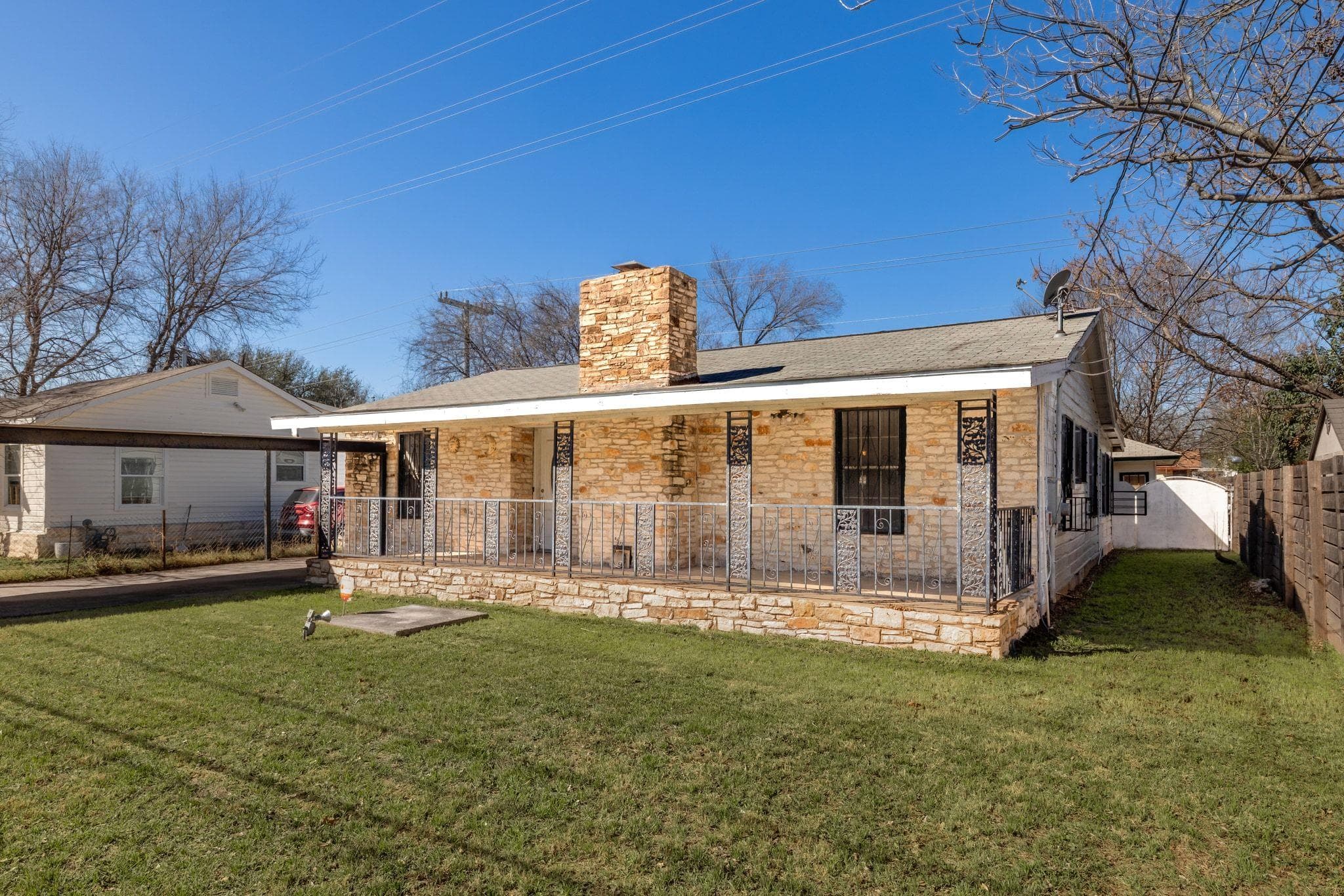 1114 Richardine Ave