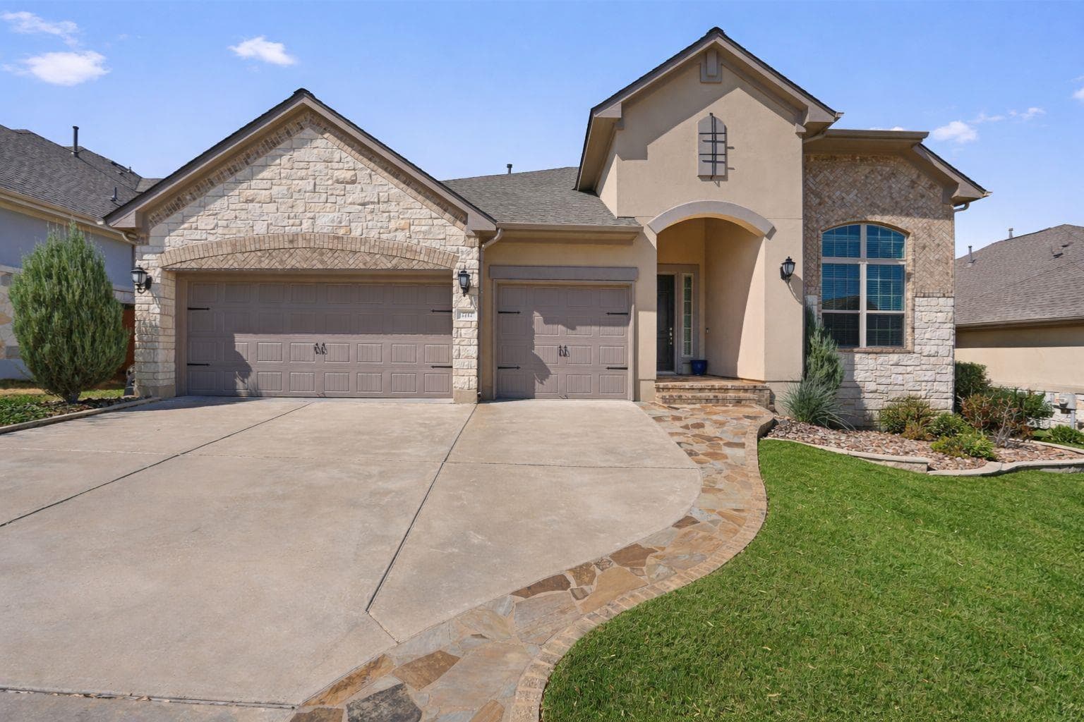 2712 Mazaro Way