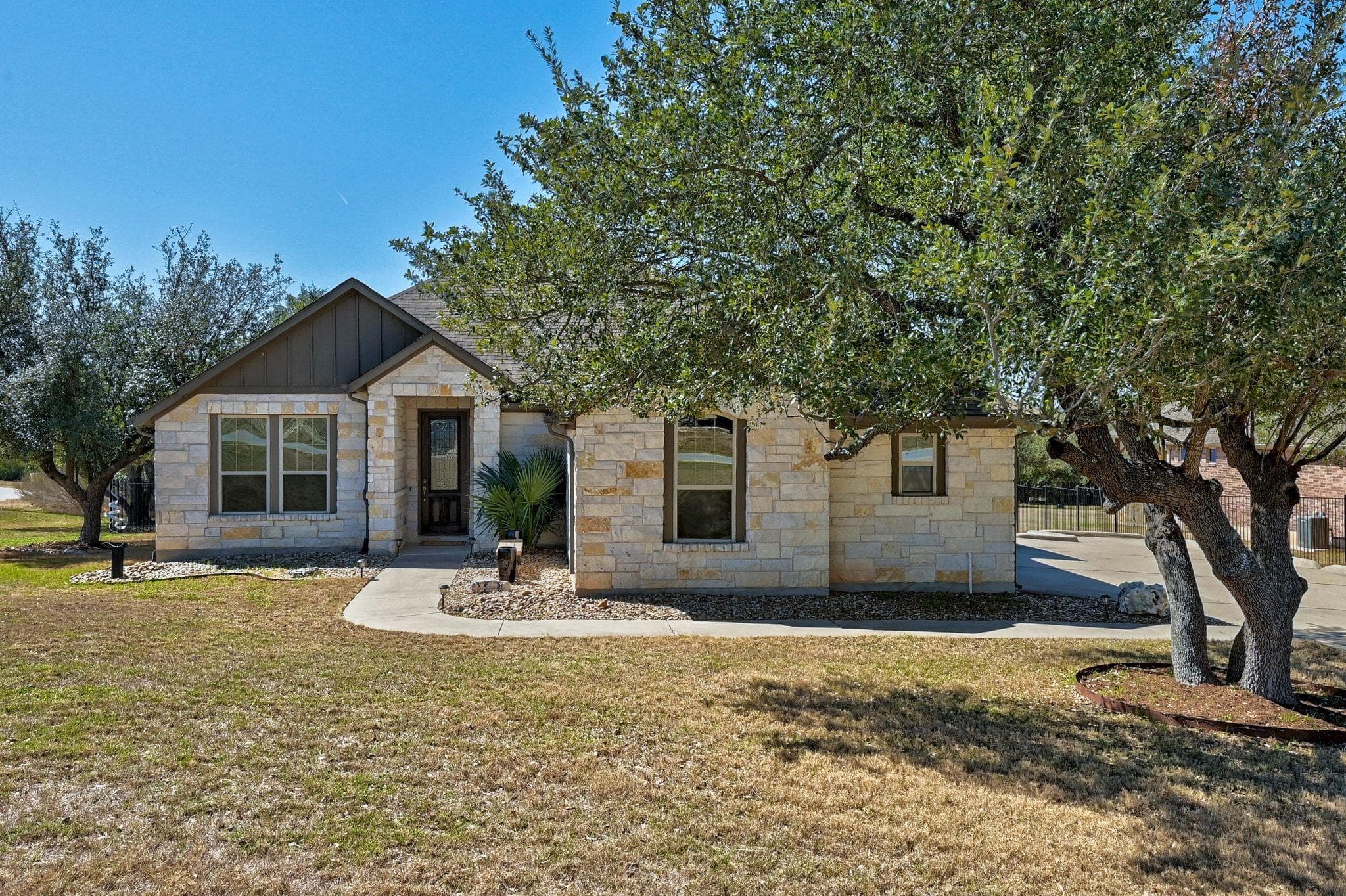 960 Blue Ridge Dr