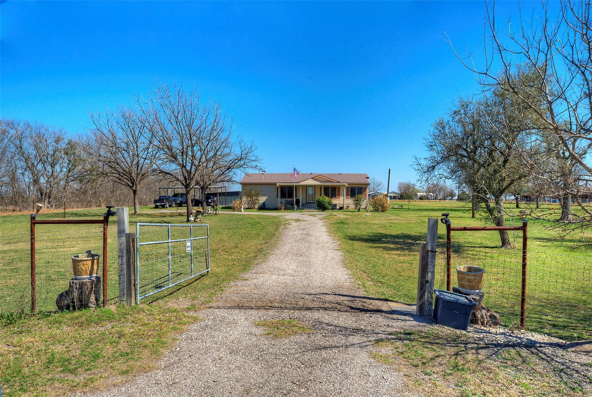 901 County Road 134 Rd