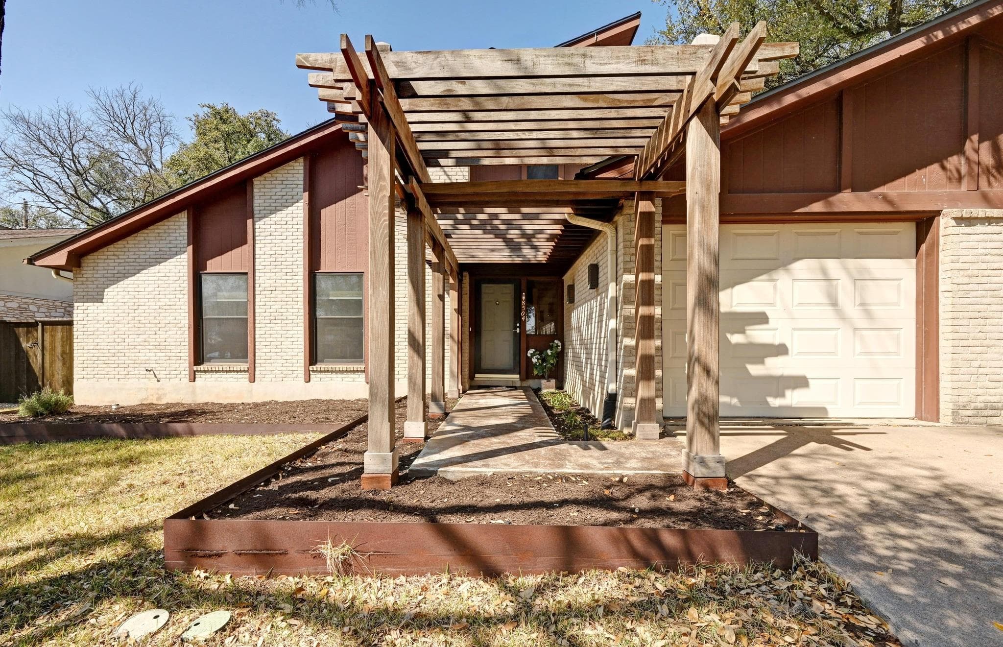 8504 Tallwood Dr