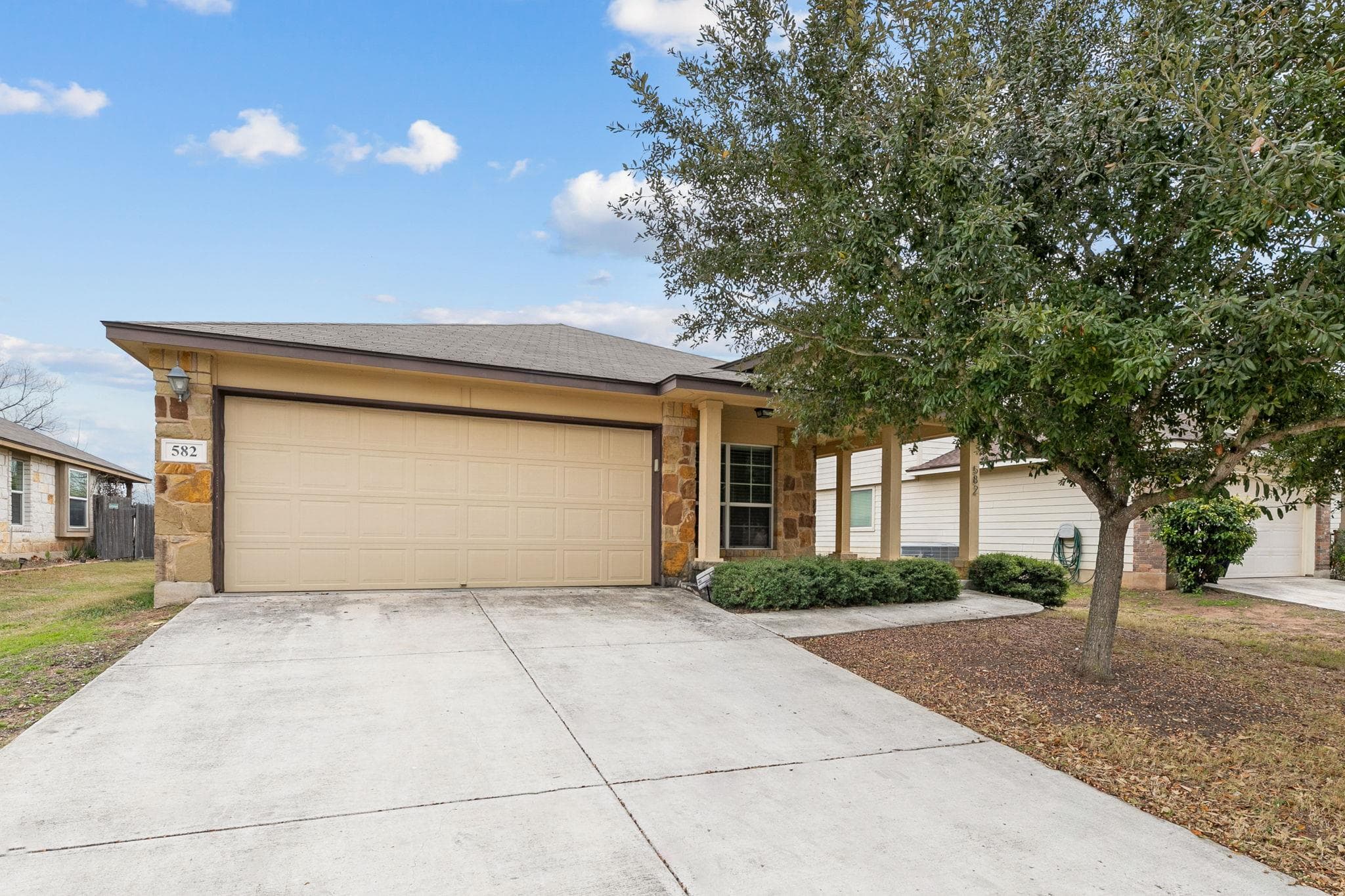 582 Briggs Dr