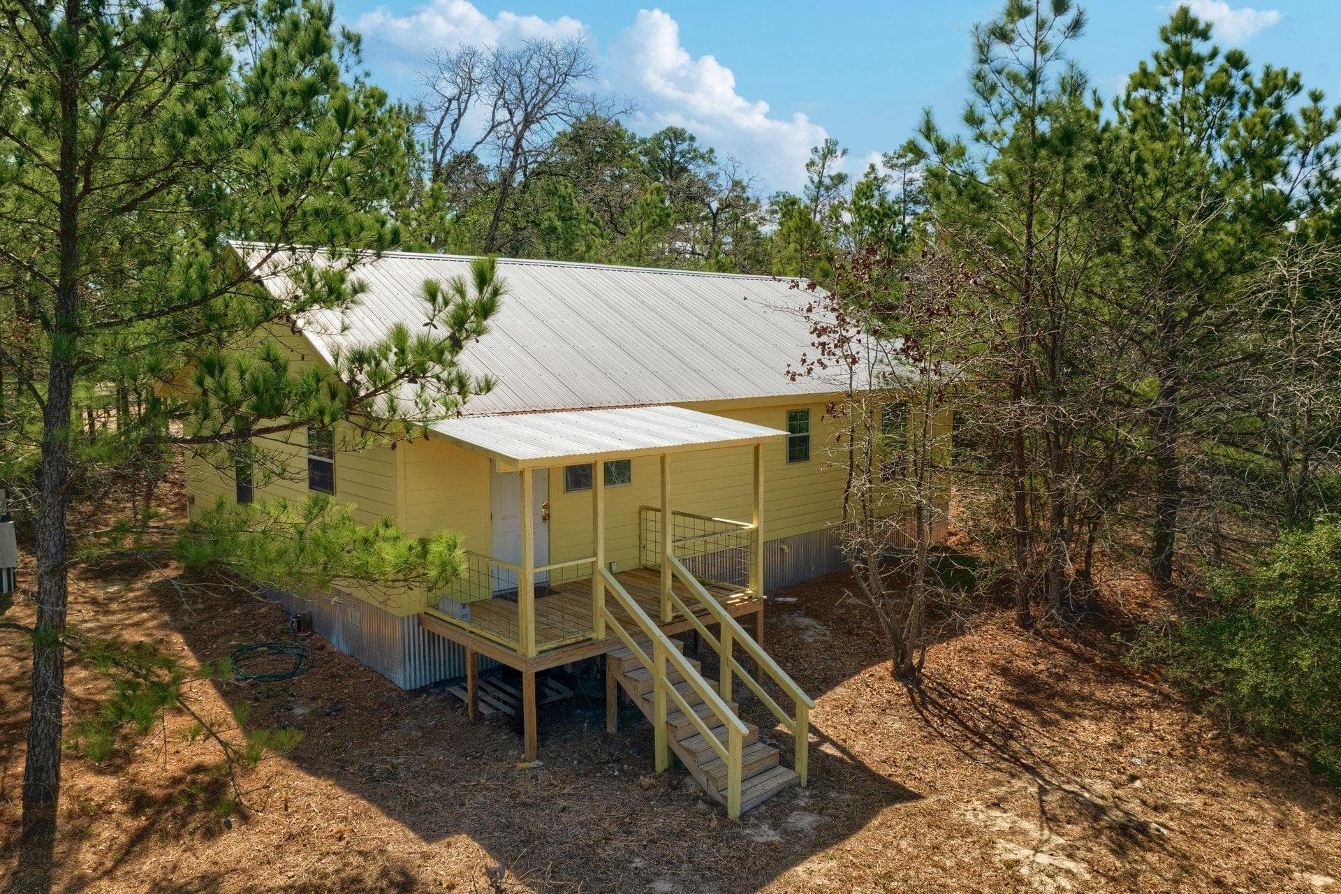 254 Kelley Rd W