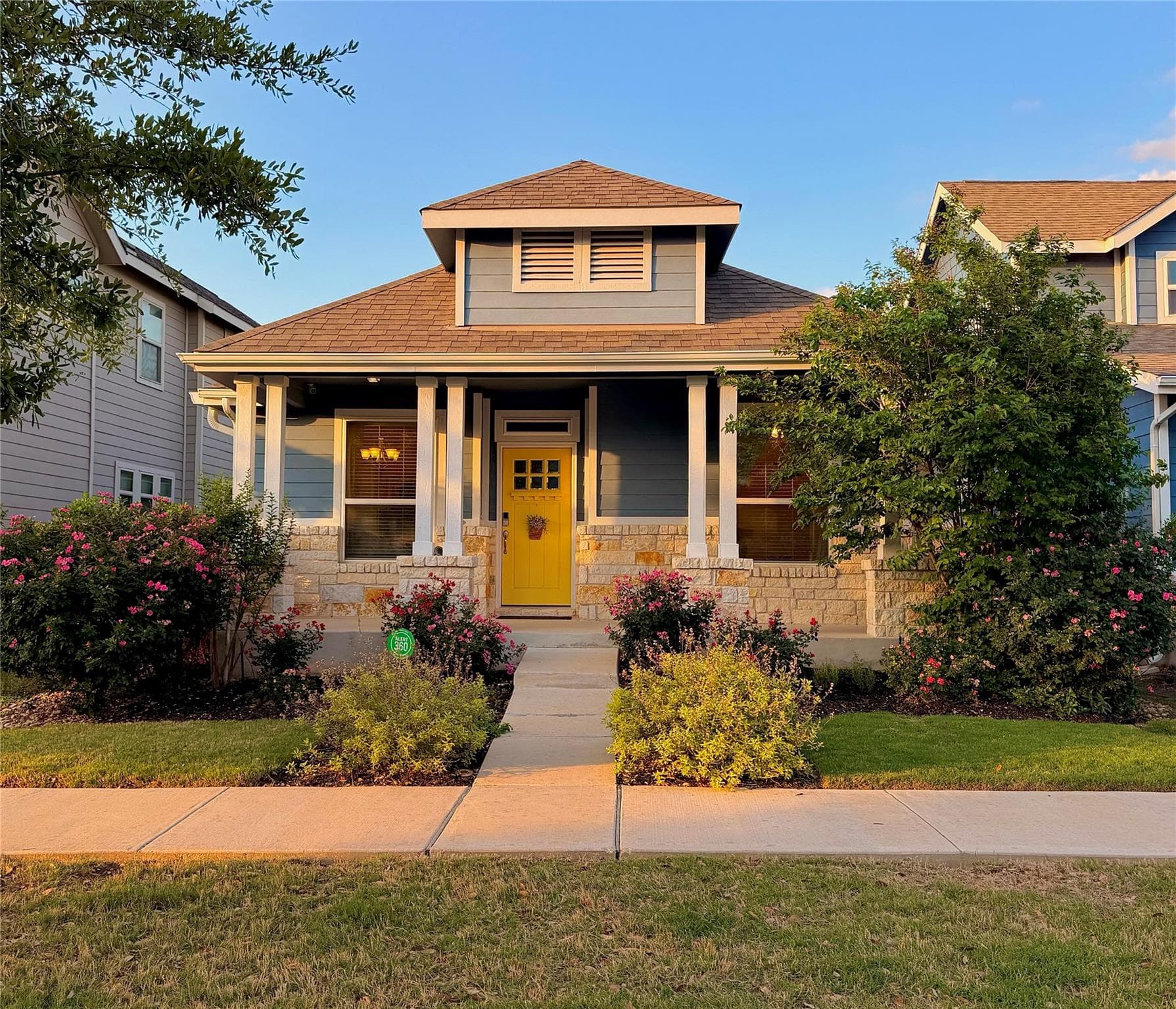 5912 Corrine Ln
