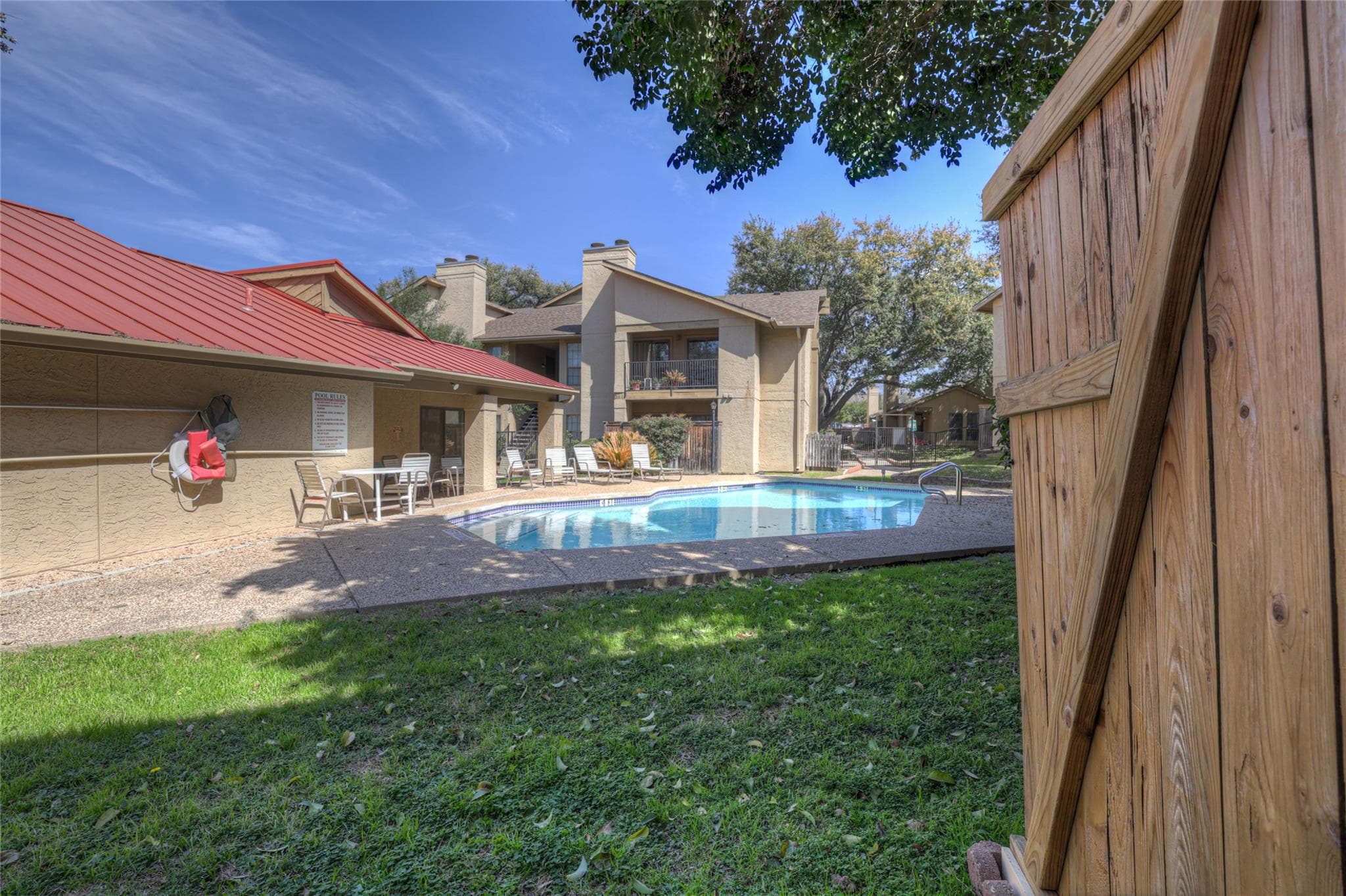 1202 Thorpe Ln #701