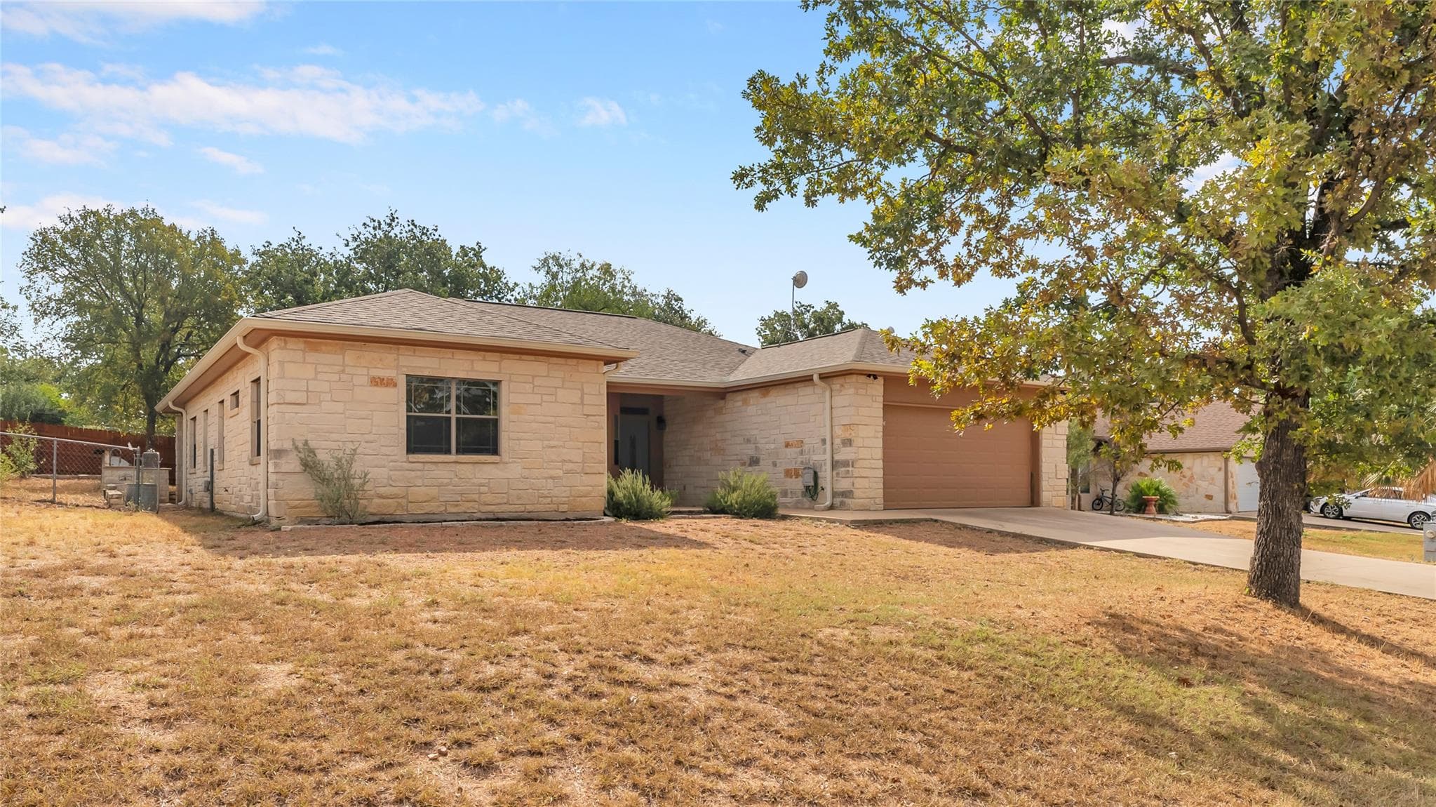 122 Eagle Point Dr