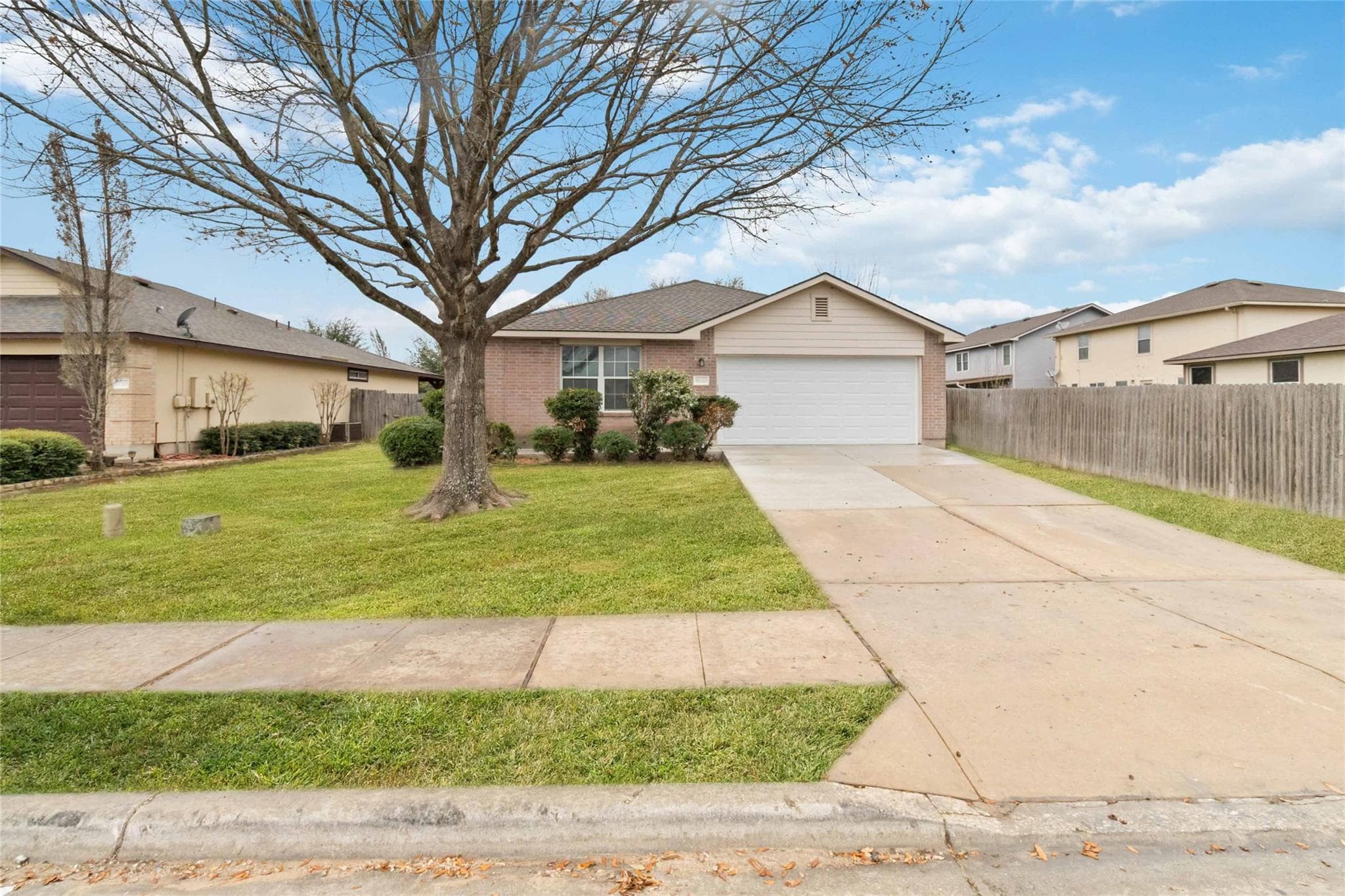 18320 Maxa Dr